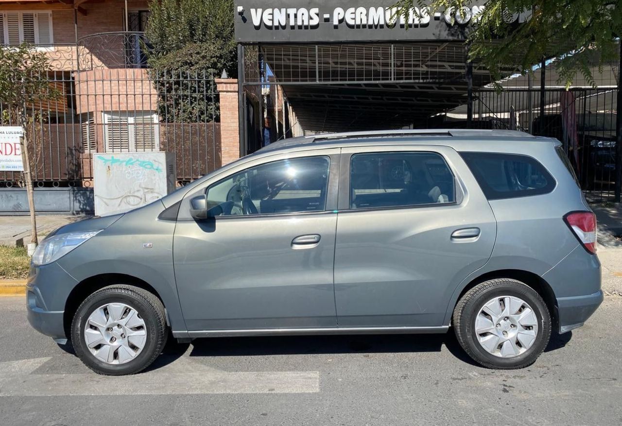 Chevrolet Spin Usado Financiado en San Juan, deRuedas