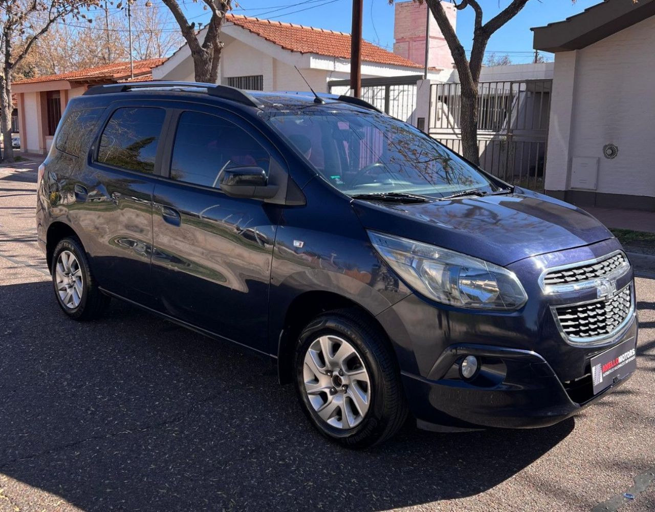 Chevrolet Spin Usado Financiado en Mendoza, deRuedas