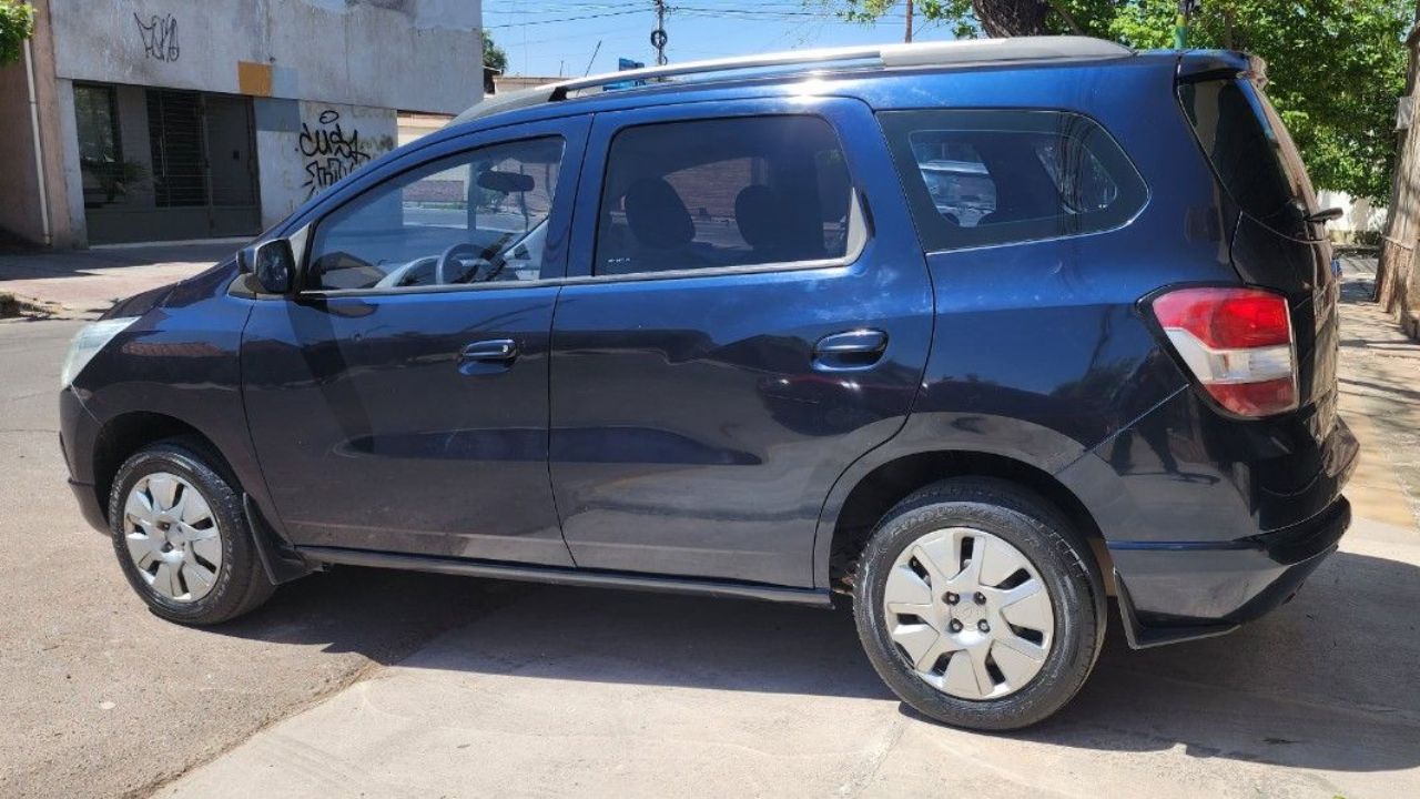Chevrolet Spin Usado en Mendoza, deRuedas
