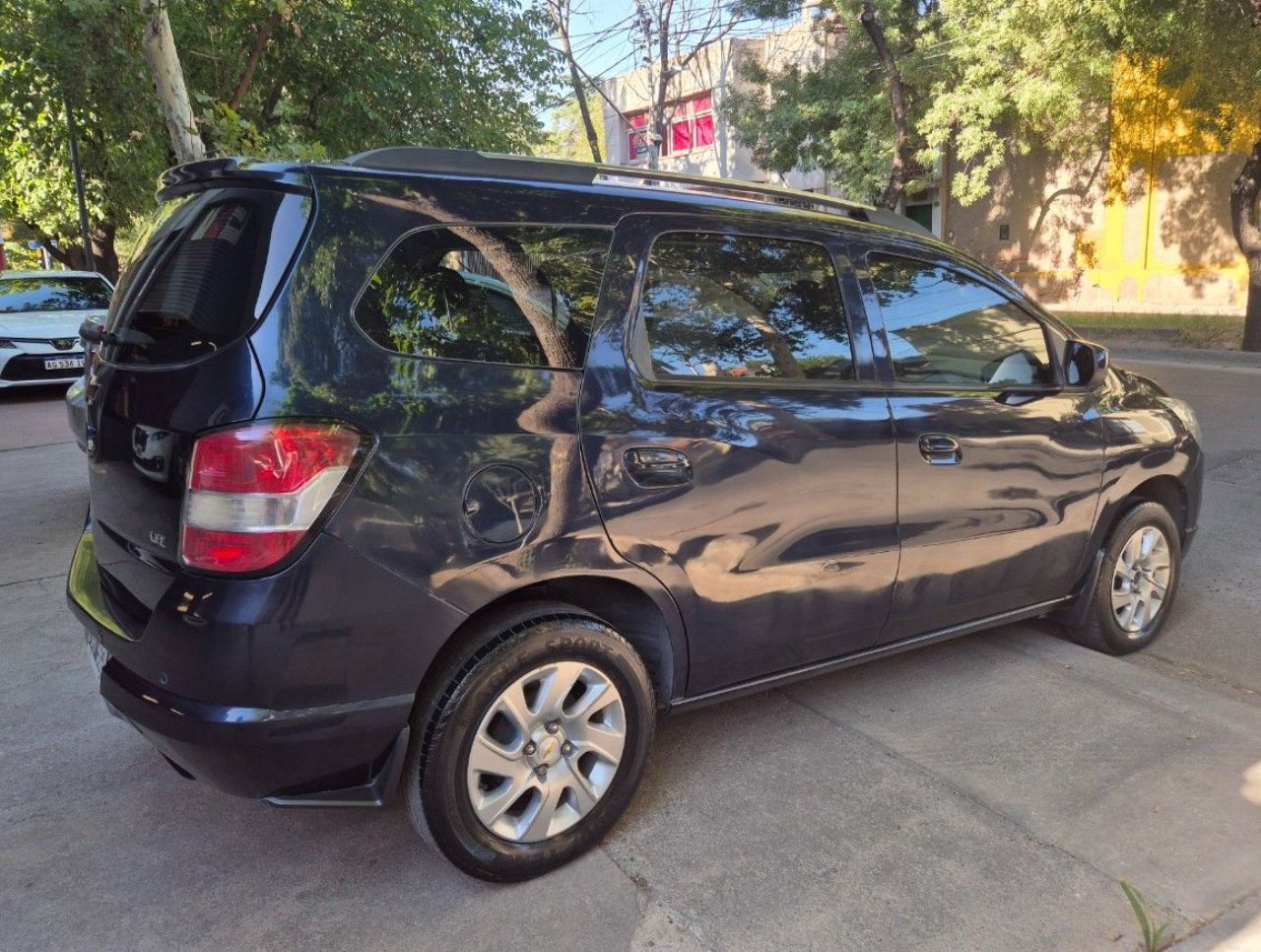 Chevrolet Spin Usado Financiado en Mendoza, deRuedas