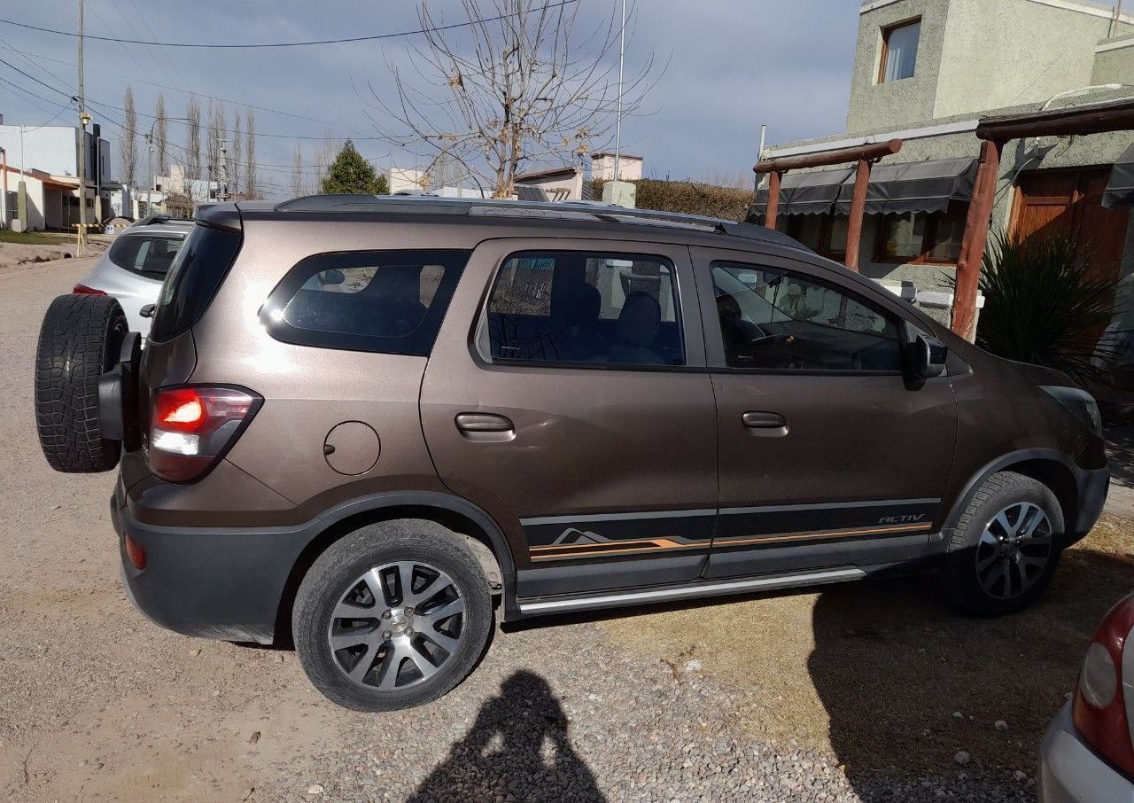 Chevrolet Spin Usado en Mendoza, deRuedas