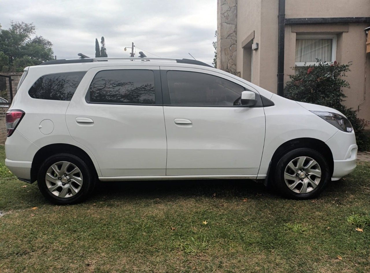 Chevrolet Spin Usado en Córdoba, deRuedas