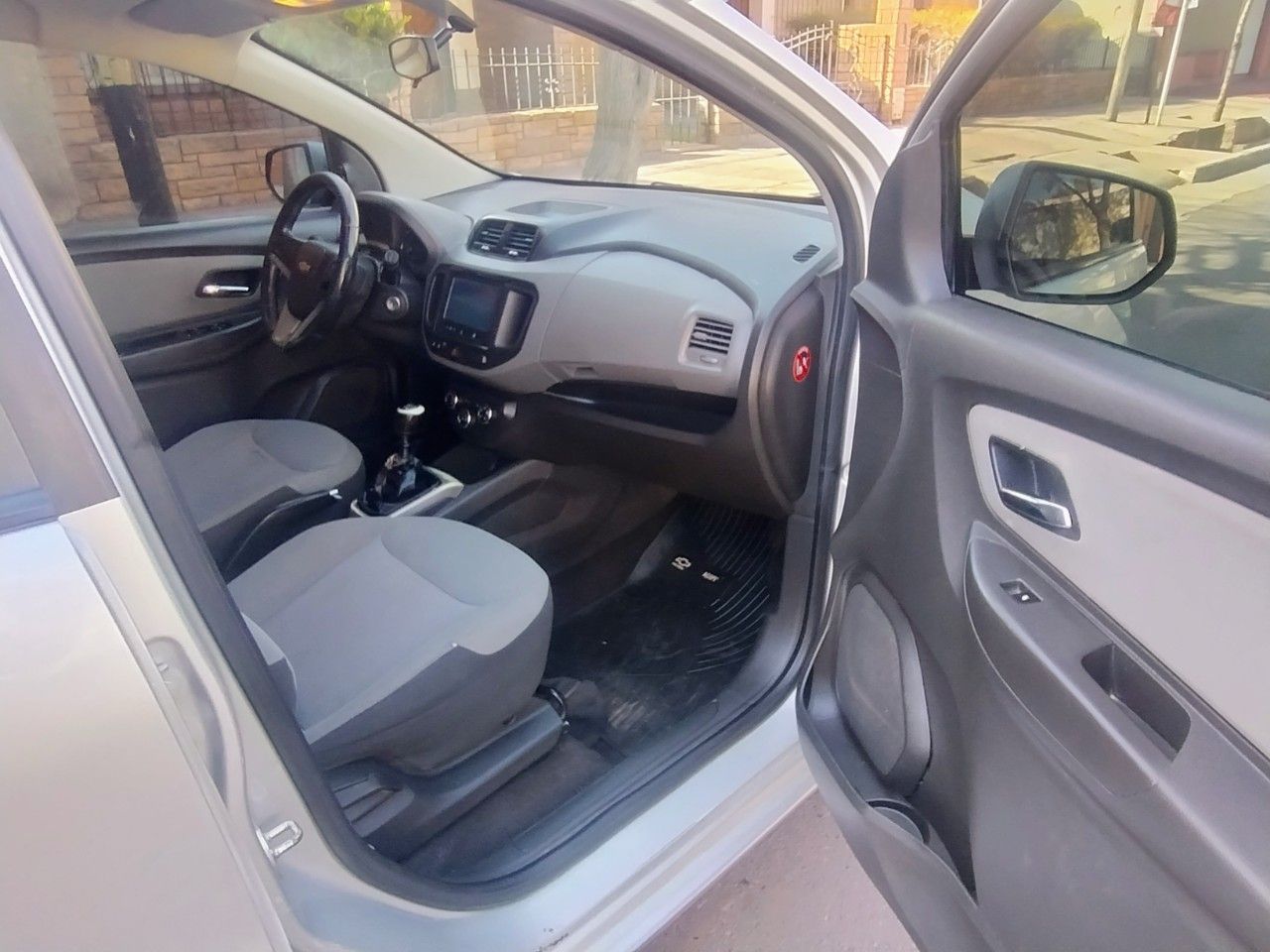 Chevrolet Spin Usado en Mendoza, deRuedas