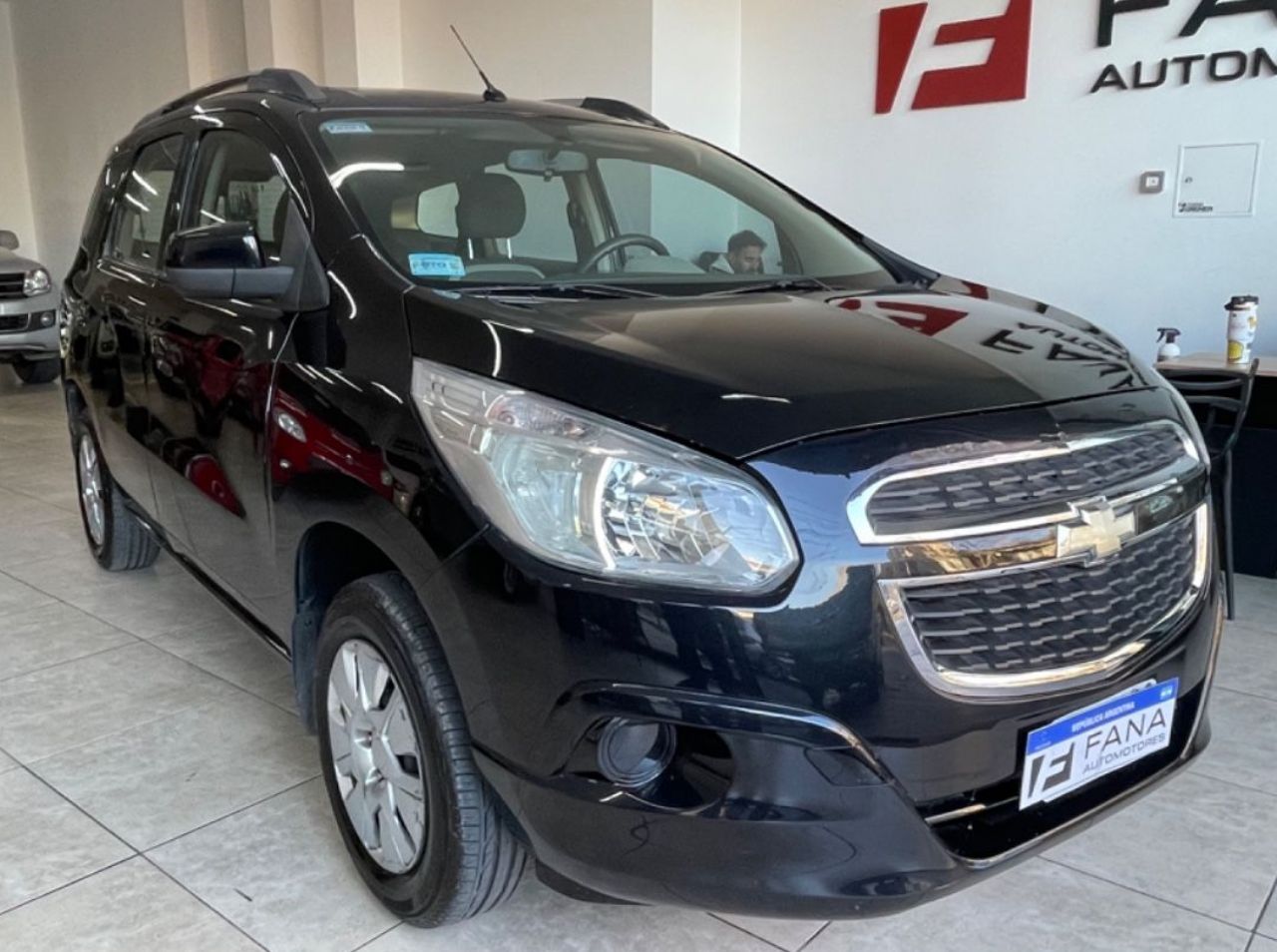Chevrolet Spin Usado Financiado en Mendoza, deRuedas