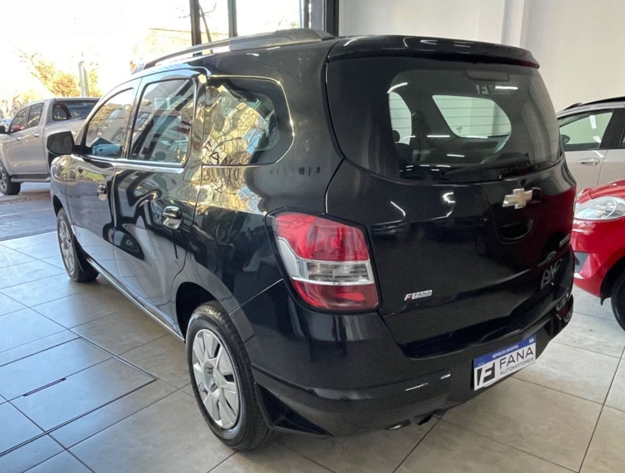 Chevrolet Spin Usado Financiado en Mendoza, deRuedas