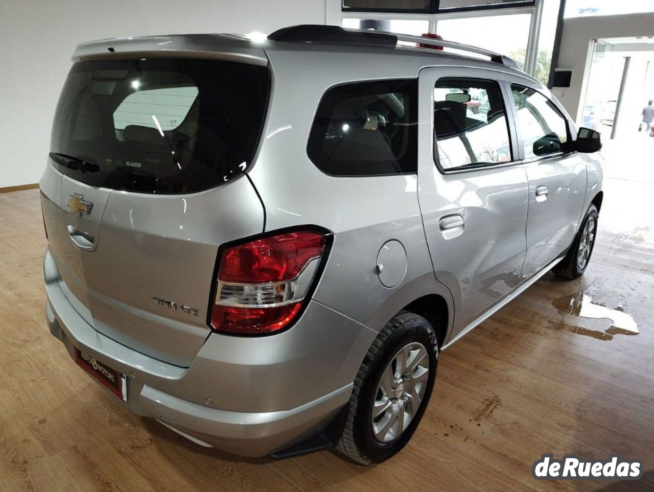 Chevrolet Spin Usado en Córdoba, deRuedas