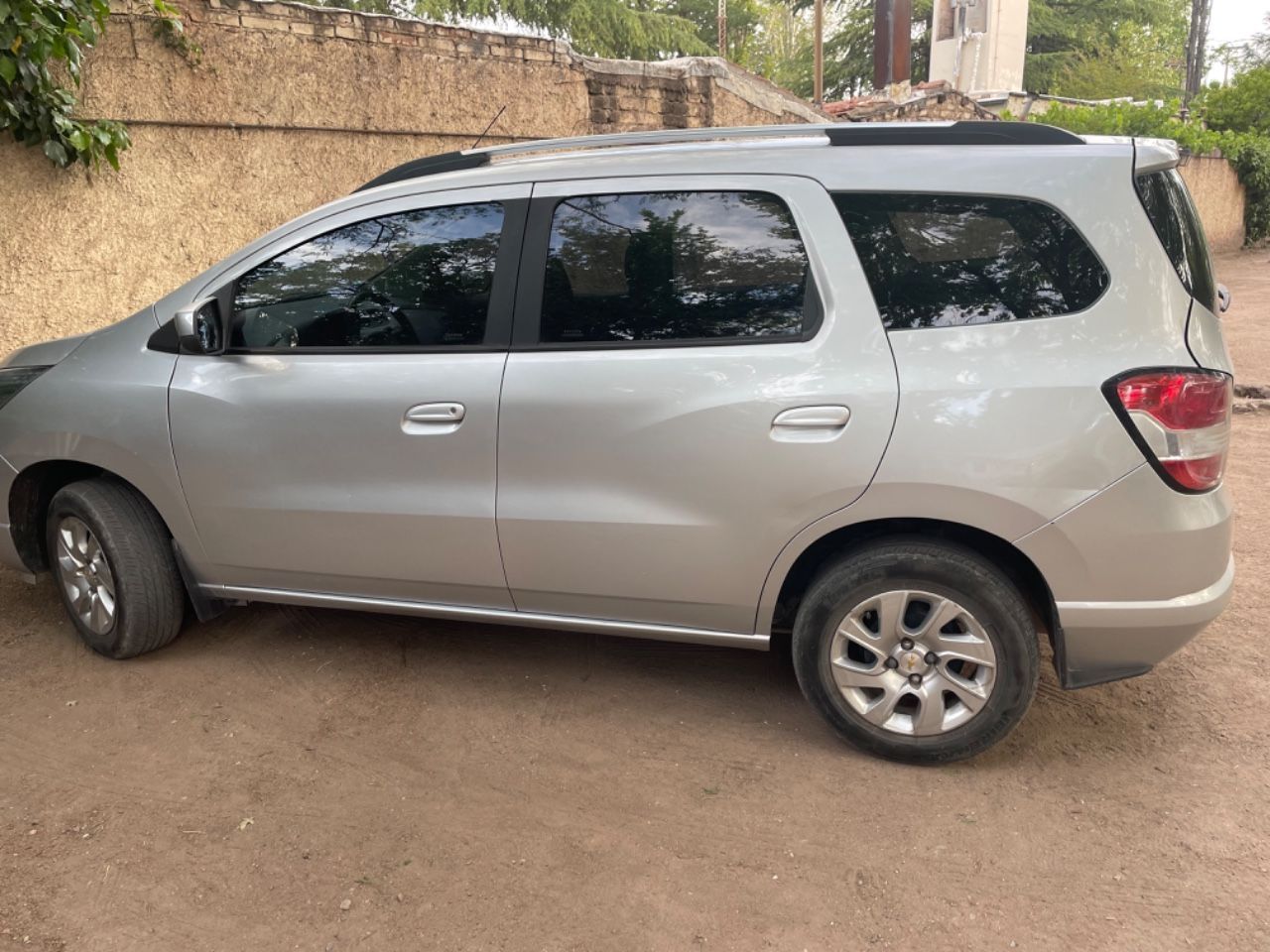 Chevrolet Spin Usado en Mendoza, deRuedas