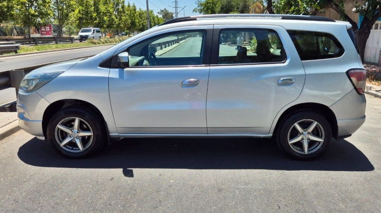 Chevrolet Spin Usado en Mendoza, deRuedas