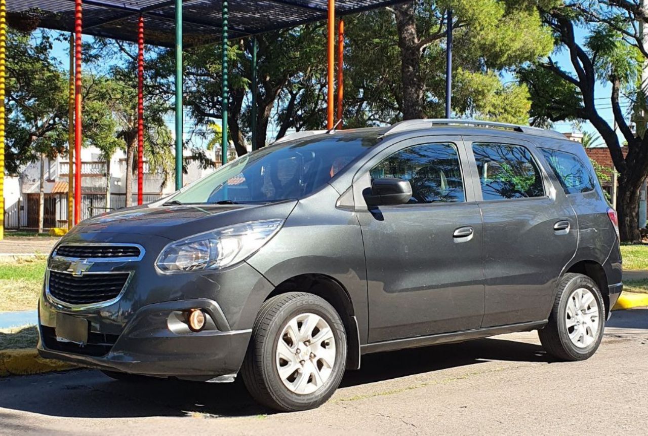Chevrolet Spin Usado Financiado en Córdoba, deRuedas