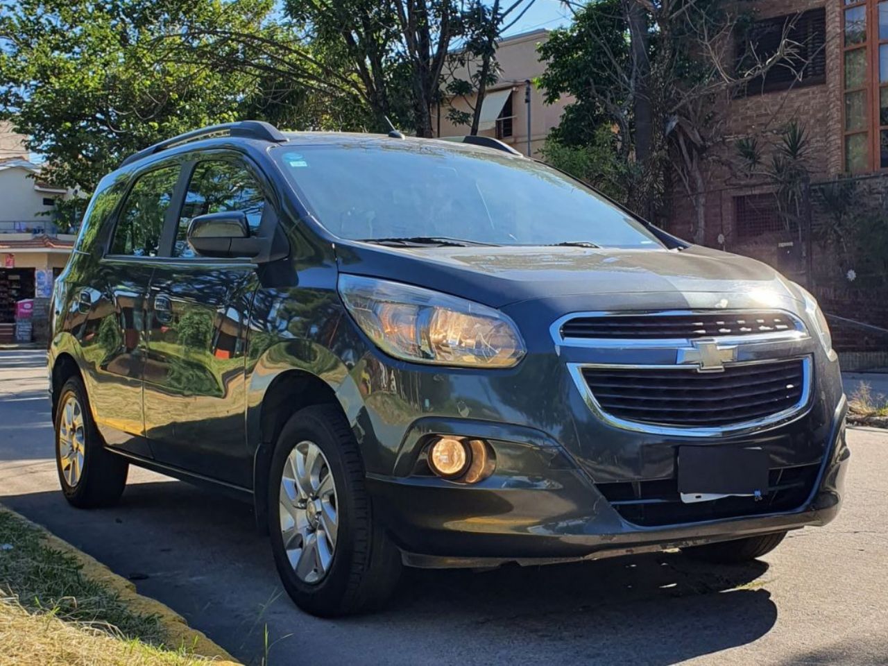 Chevrolet Spin Usado Financiado en Córdoba, deRuedas
