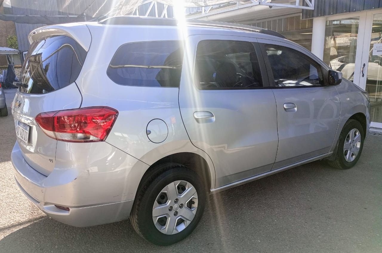 Chevrolet Spin Usado en Mendoza, deRuedas