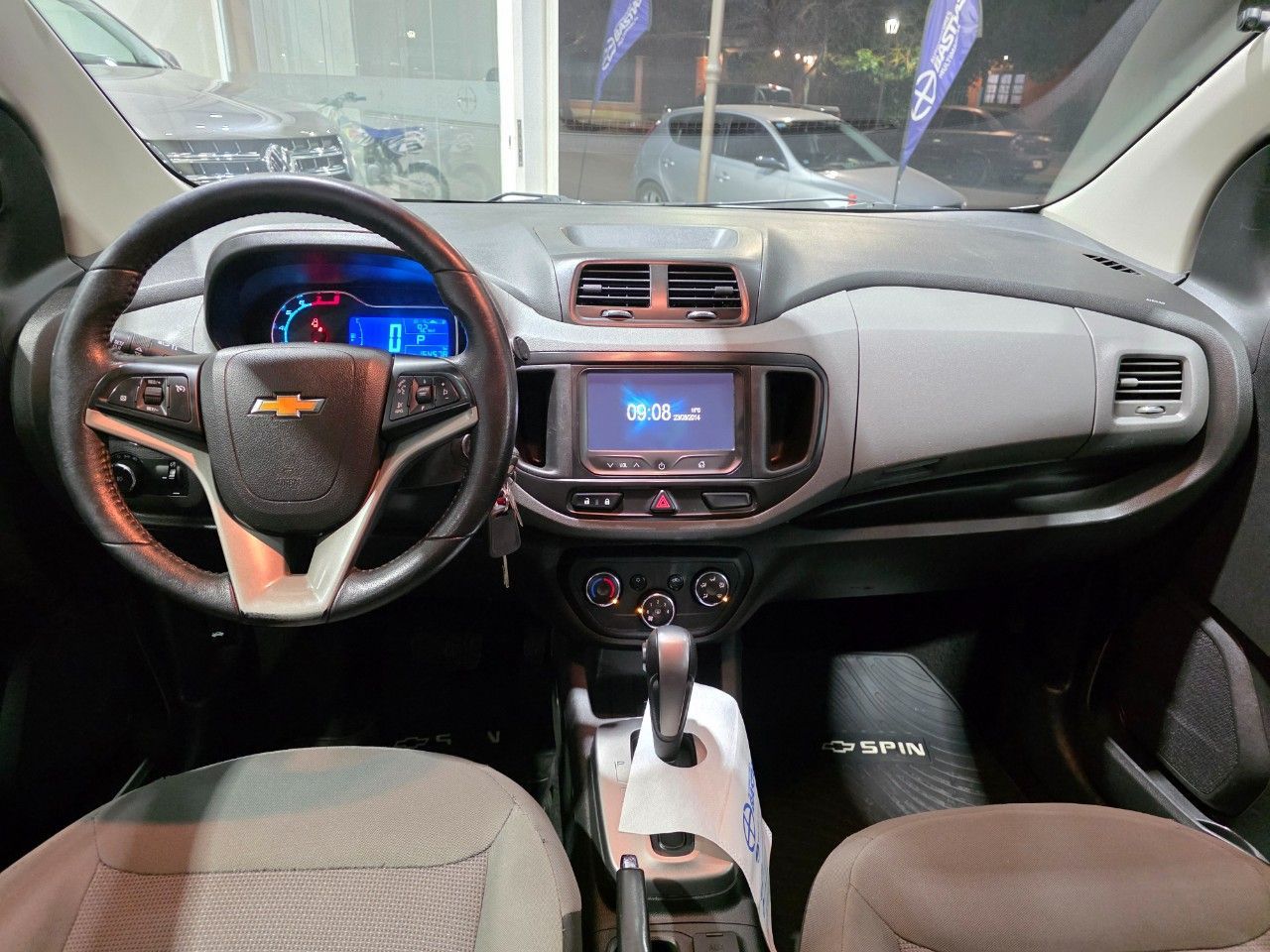 Chevrolet Spin Usado Financiado en Mendoza, deRuedas