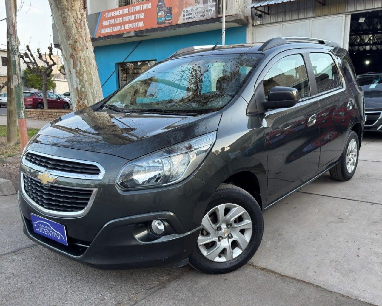 Chevrolet Spin Usado Financiado en Mendoza, deRuedas