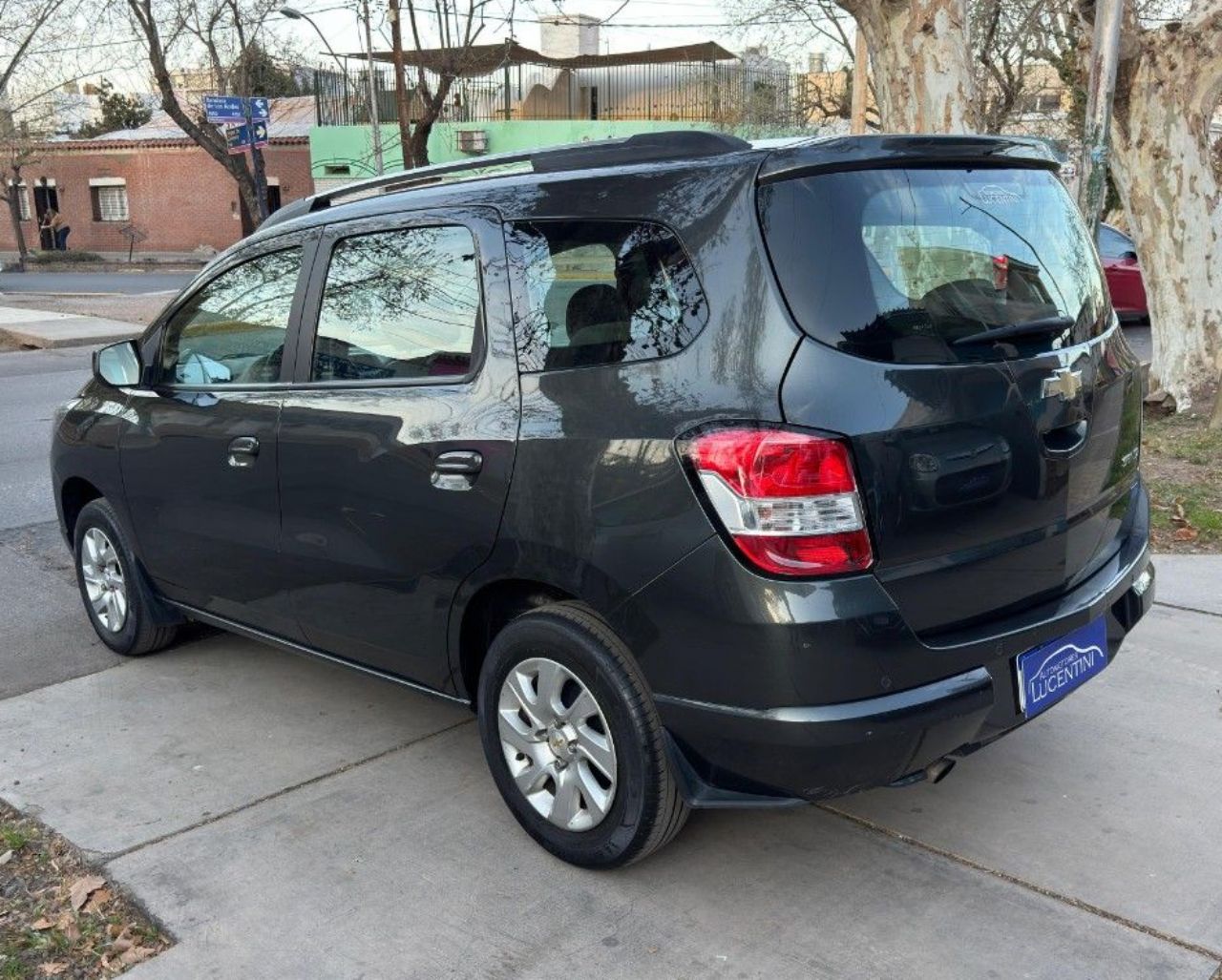 Chevrolet Spin Usado Financiado en Mendoza, deRuedas