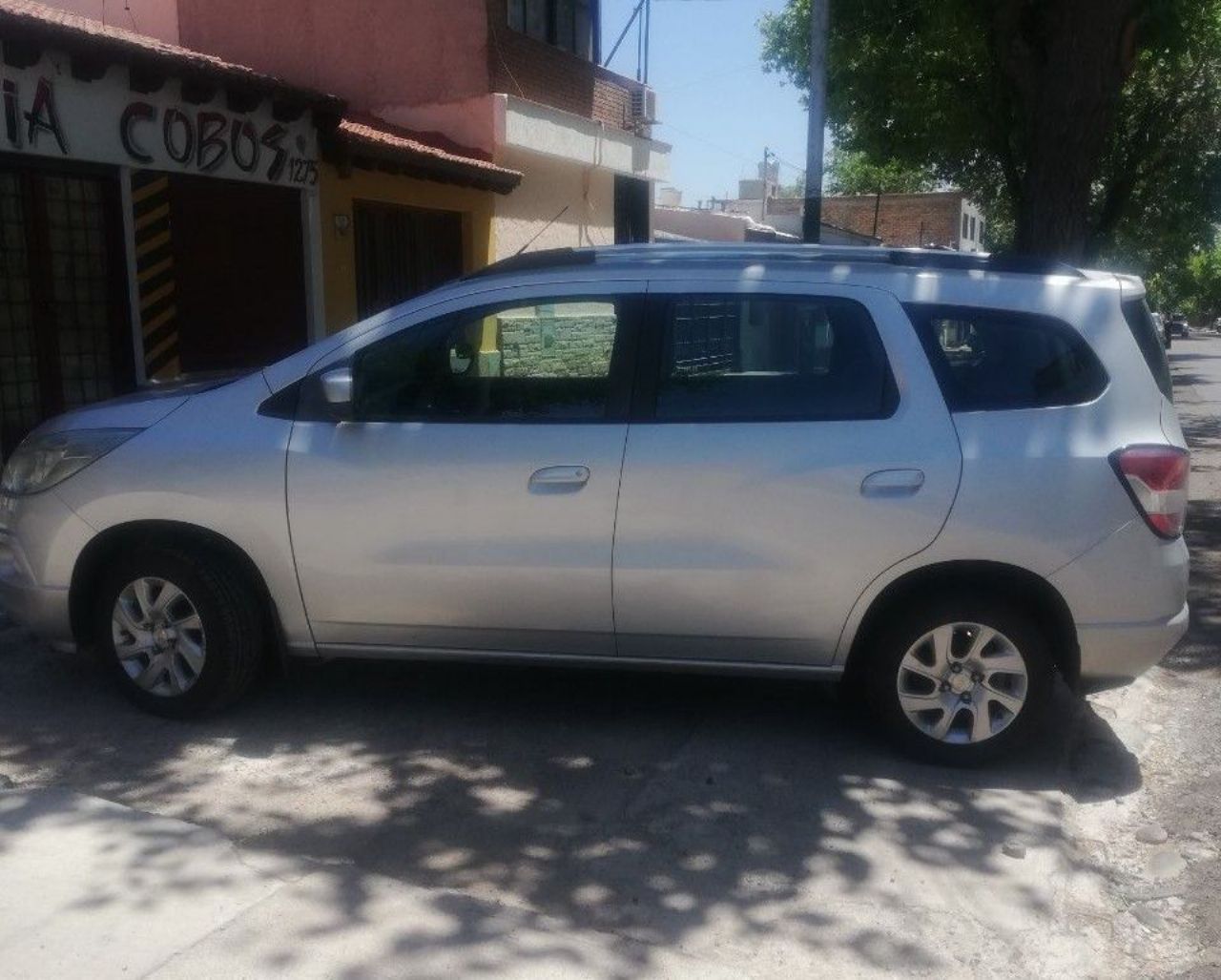 Chevrolet Spin Usado en Mendoza, deRuedas