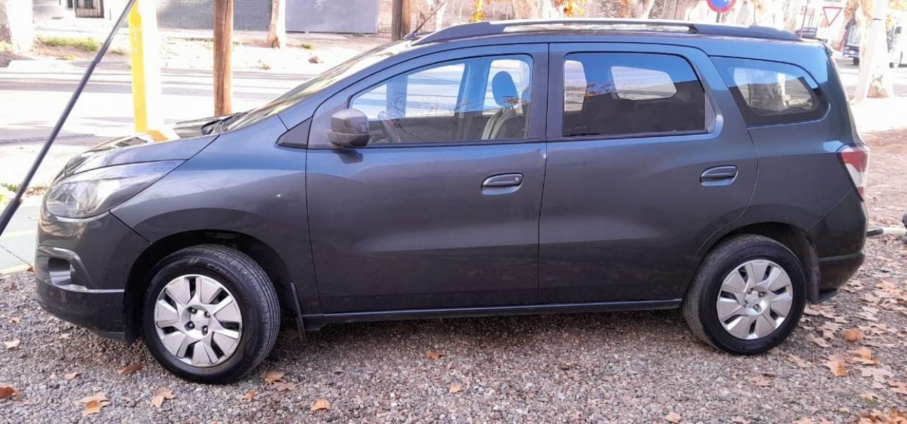 Chevrolet Spin Usado en Mendoza, deRuedas