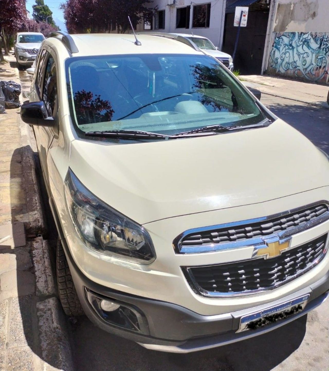 Chevrolet Spin Usado en Río Negro, deRuedas