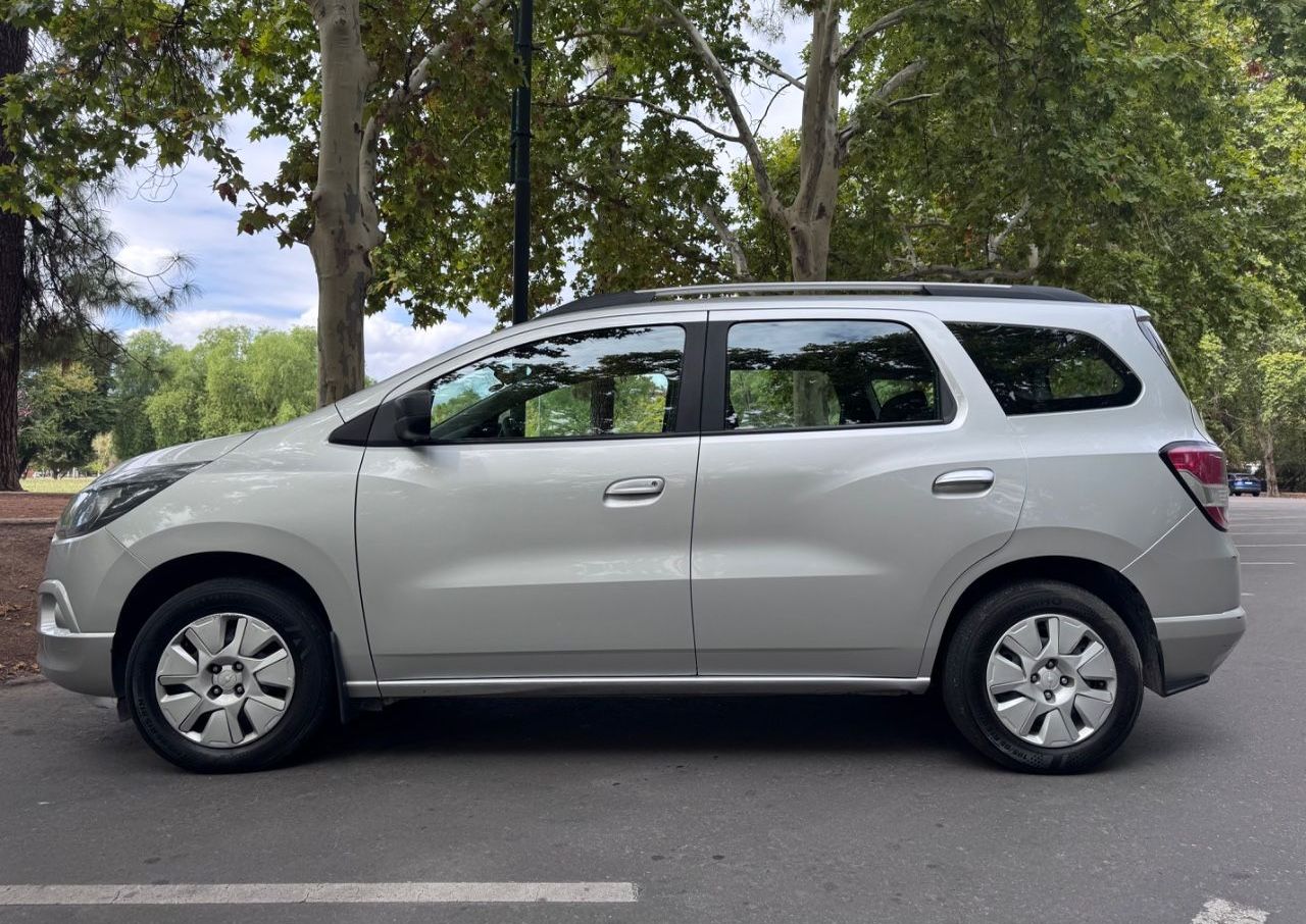 Chevrolet Spin Usado en Mendoza, deRuedas