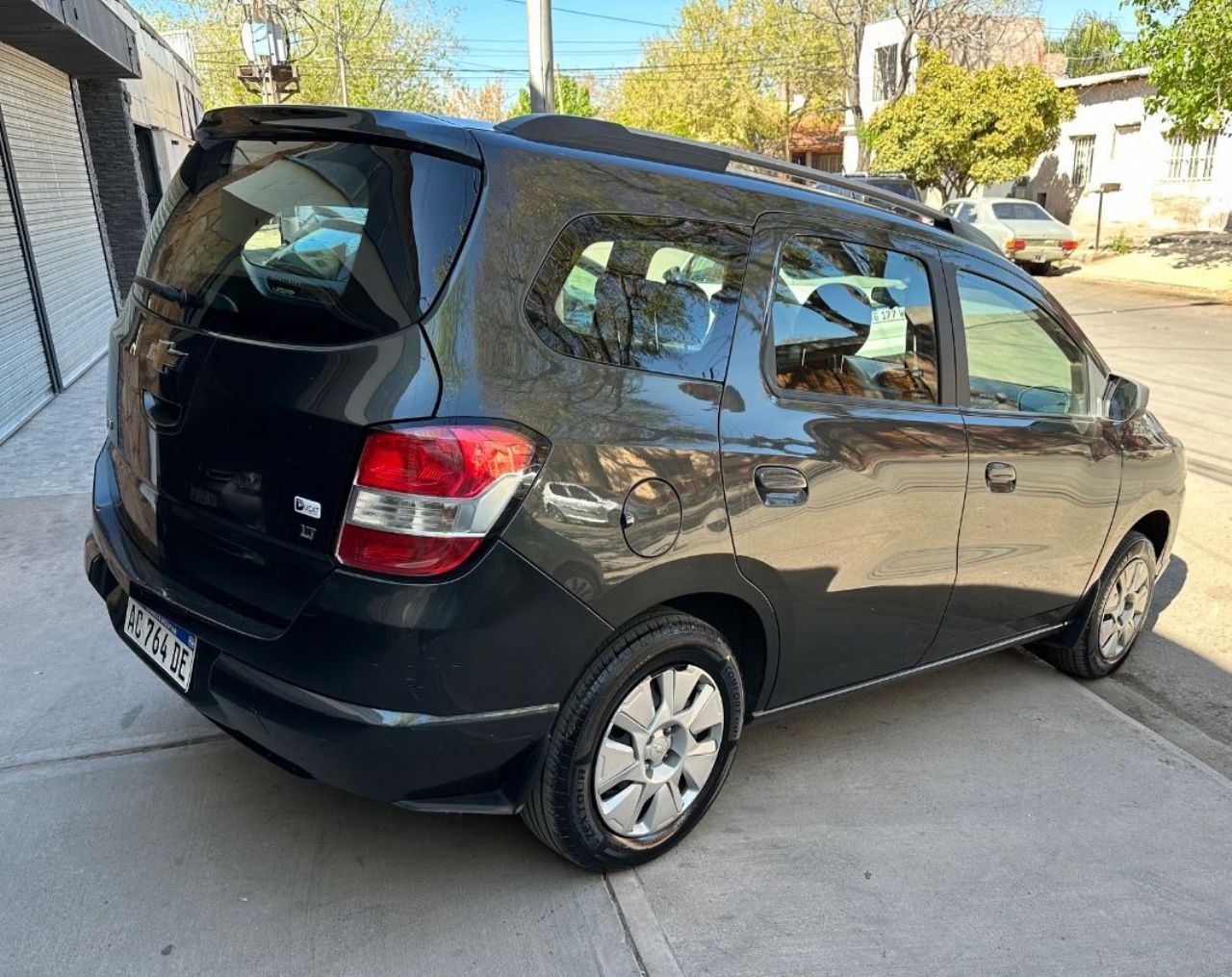 Chevrolet Spin Usado Financiado en Mendoza, deRuedas