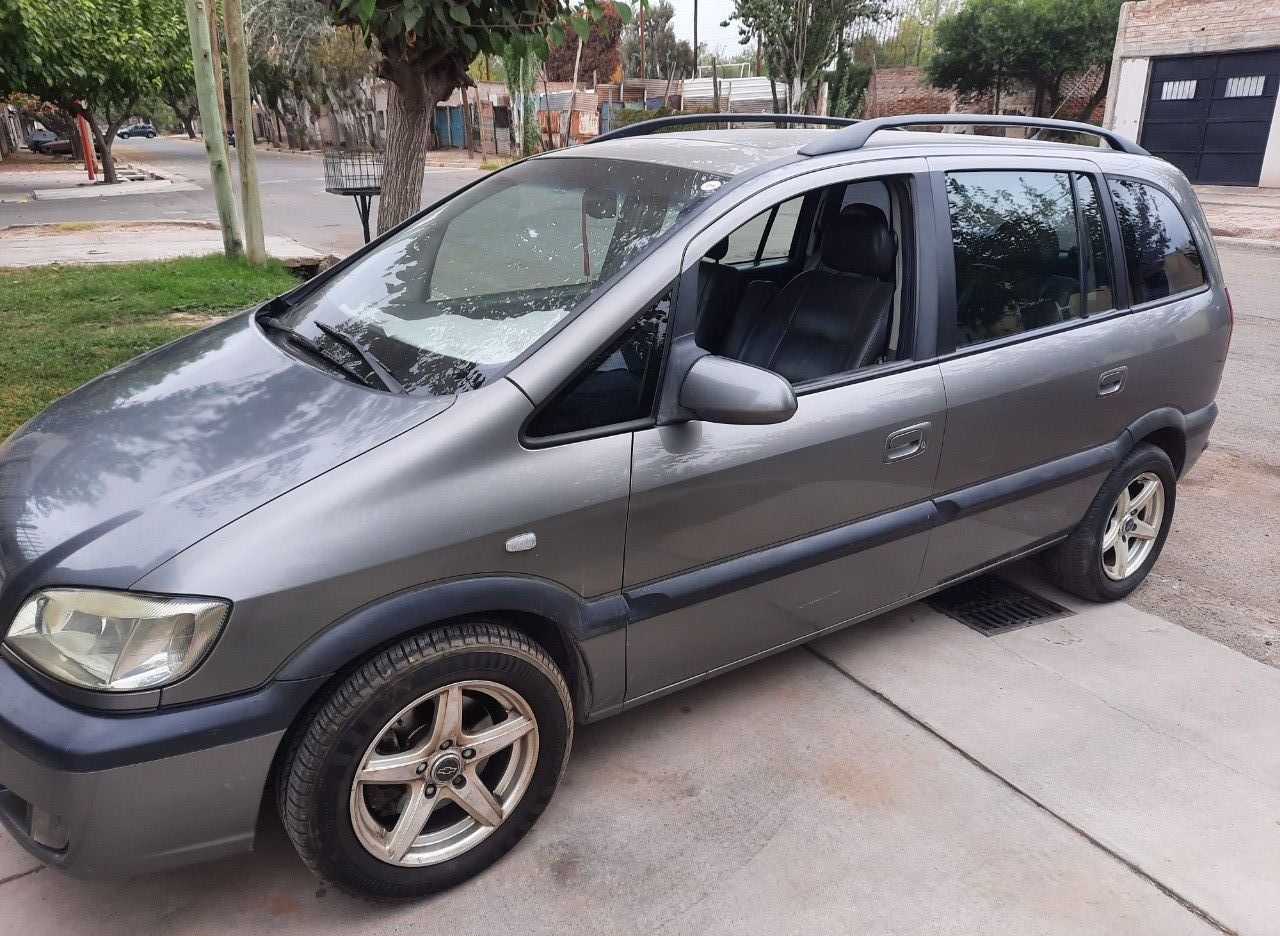 Chevrolet Zafira Usado en Mendoza, deRuedas