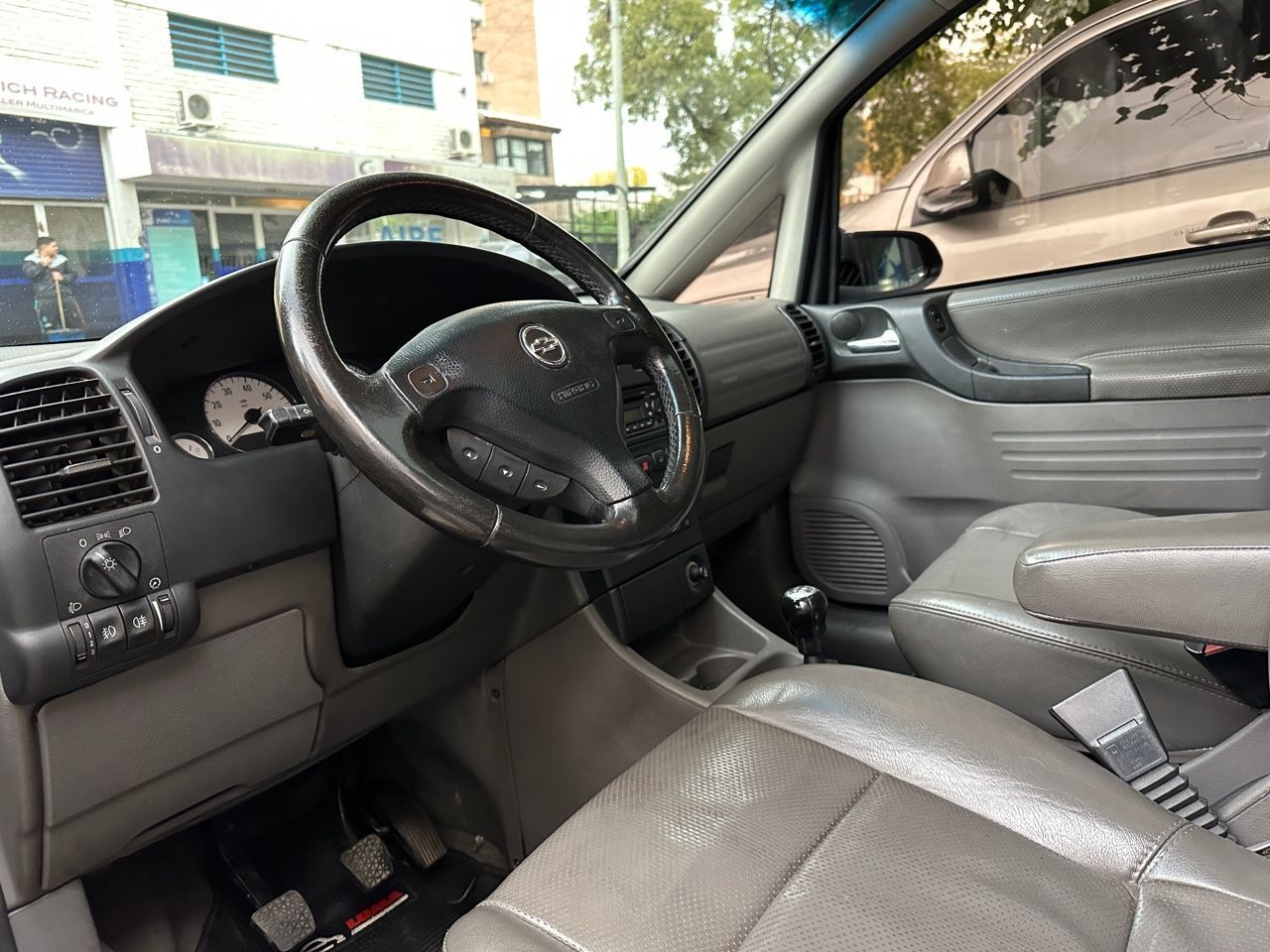 Chevrolet Zafira Usado en Mendoza, deRuedas