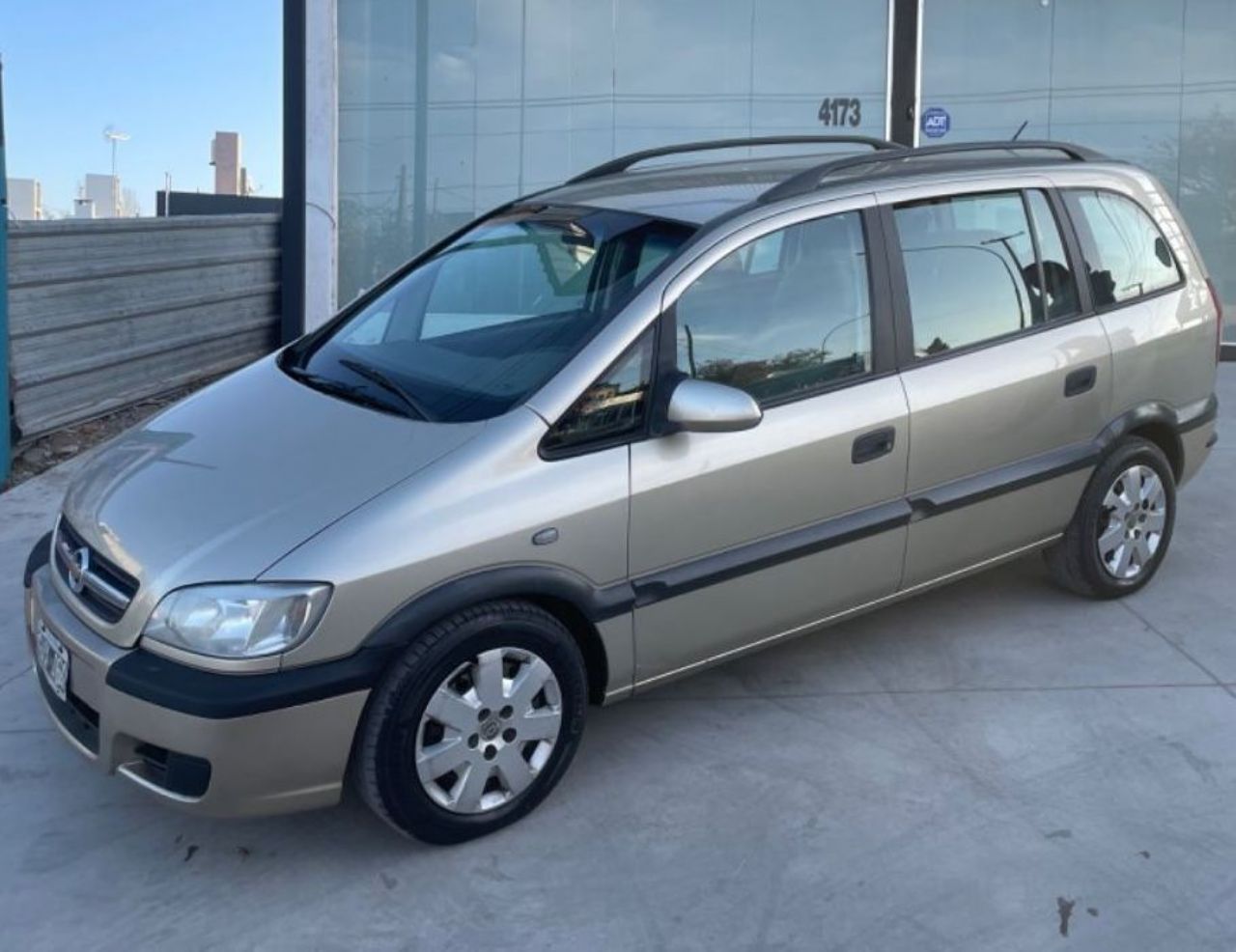 Chevrolet Zafira Usado en Córdoba, deRuedas