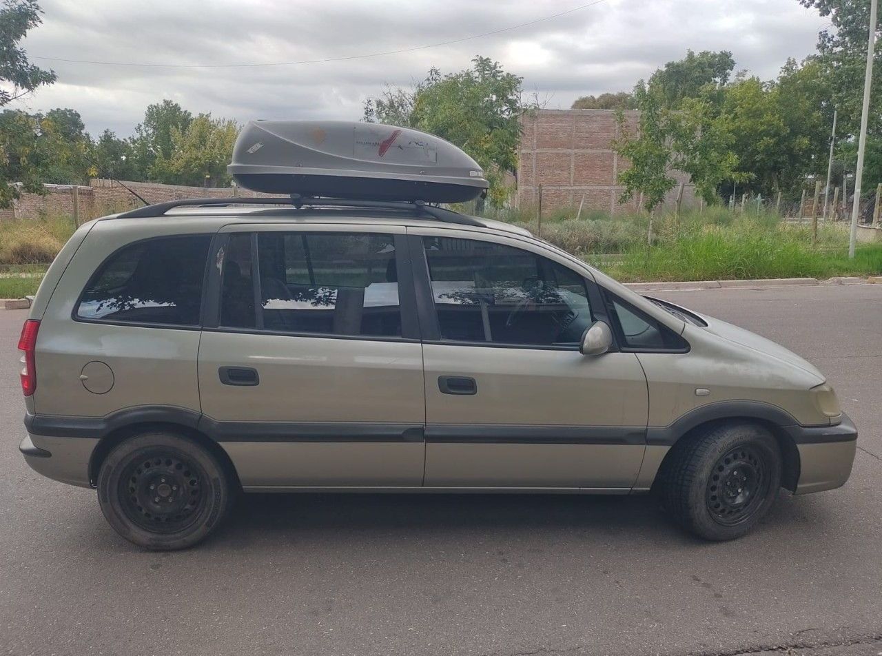 Chevrolet Zafira Usado en Mendoza, deRuedas