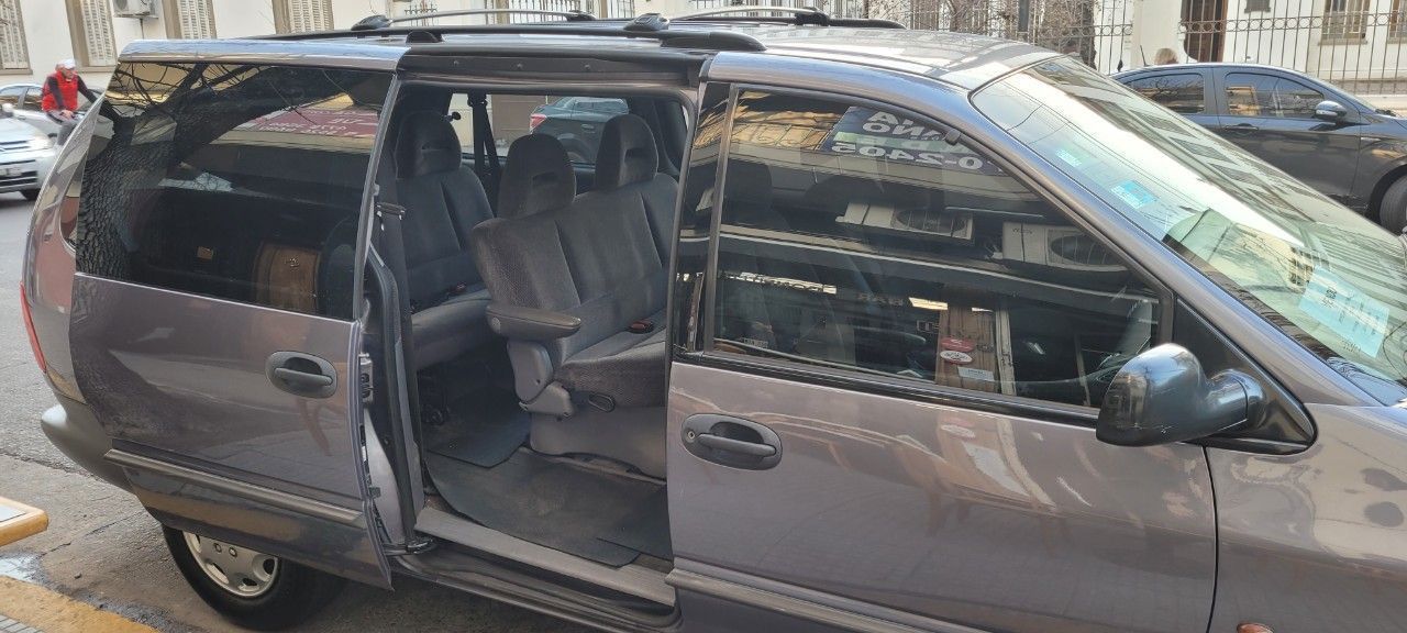 Chrysler Grand Caravan Usado en Buenos Aires, deRuedas