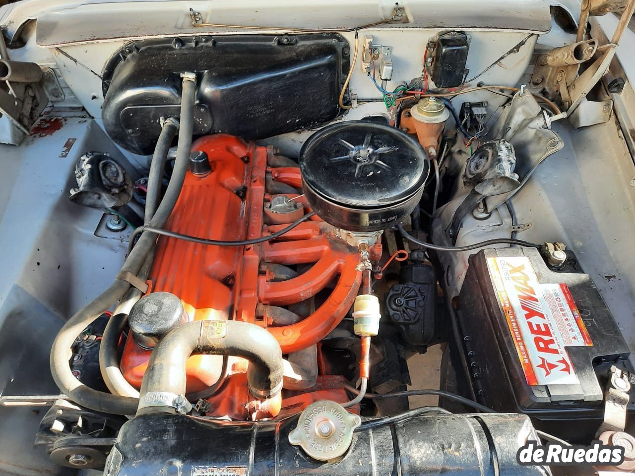 Chrysler Valiant Usado en Mendoza, deRuedas