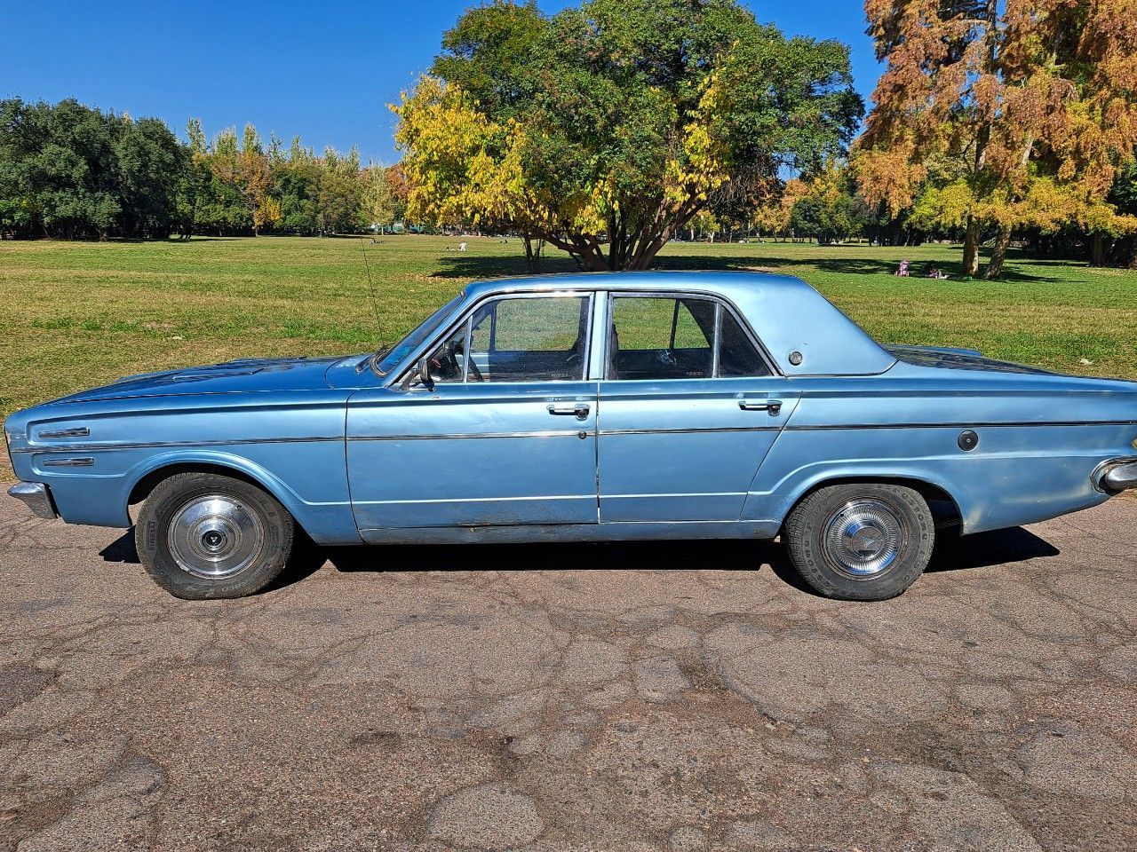Chrysler Valiant Usado en Mendoza, deRuedas