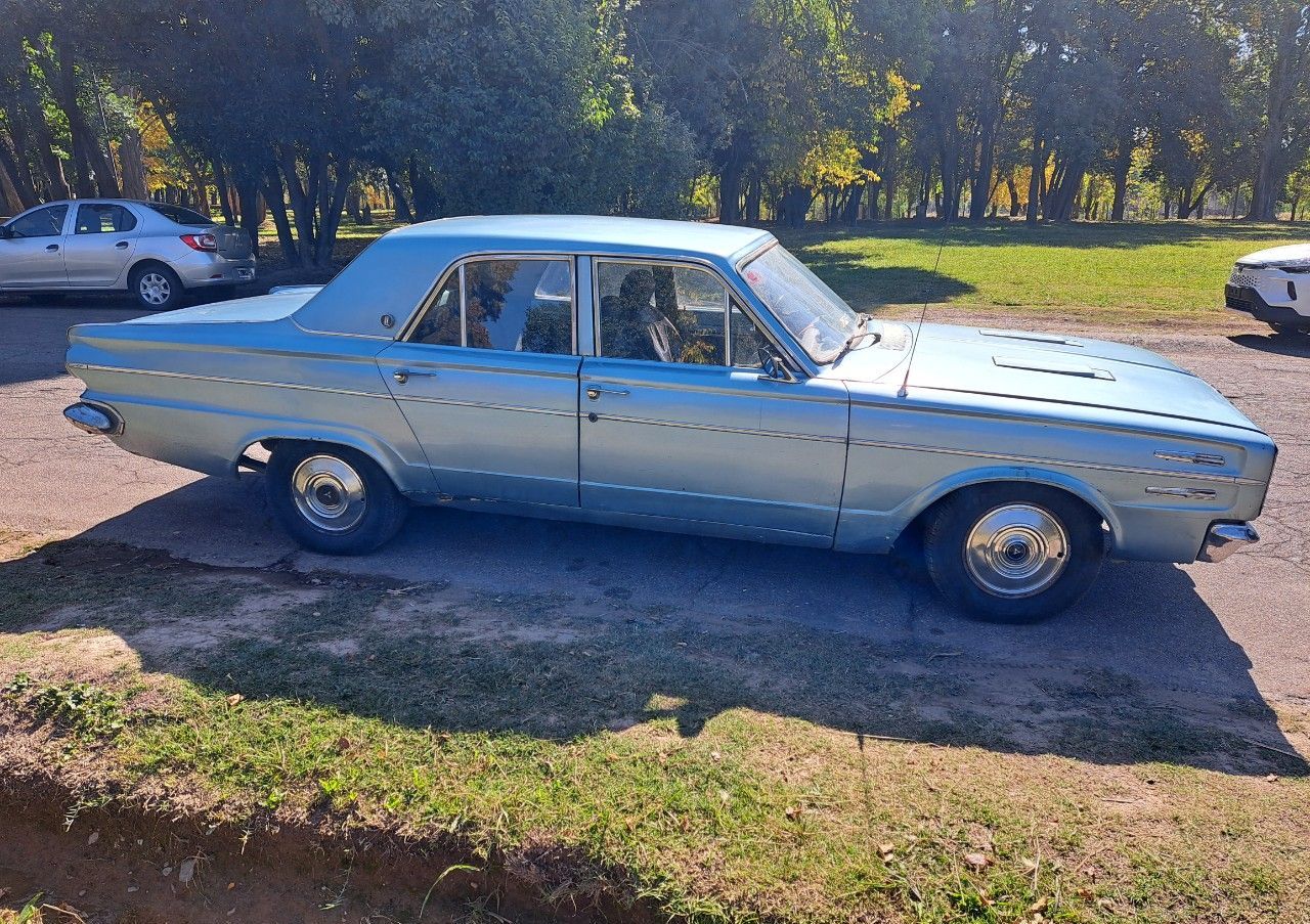 Chrysler Valiant Usado en Mendoza, deRuedas