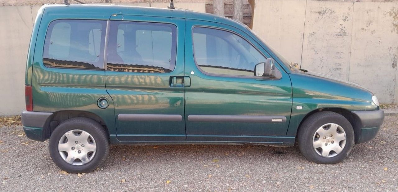 Citroen Berlingo Usada en Mendoza, deRuedas