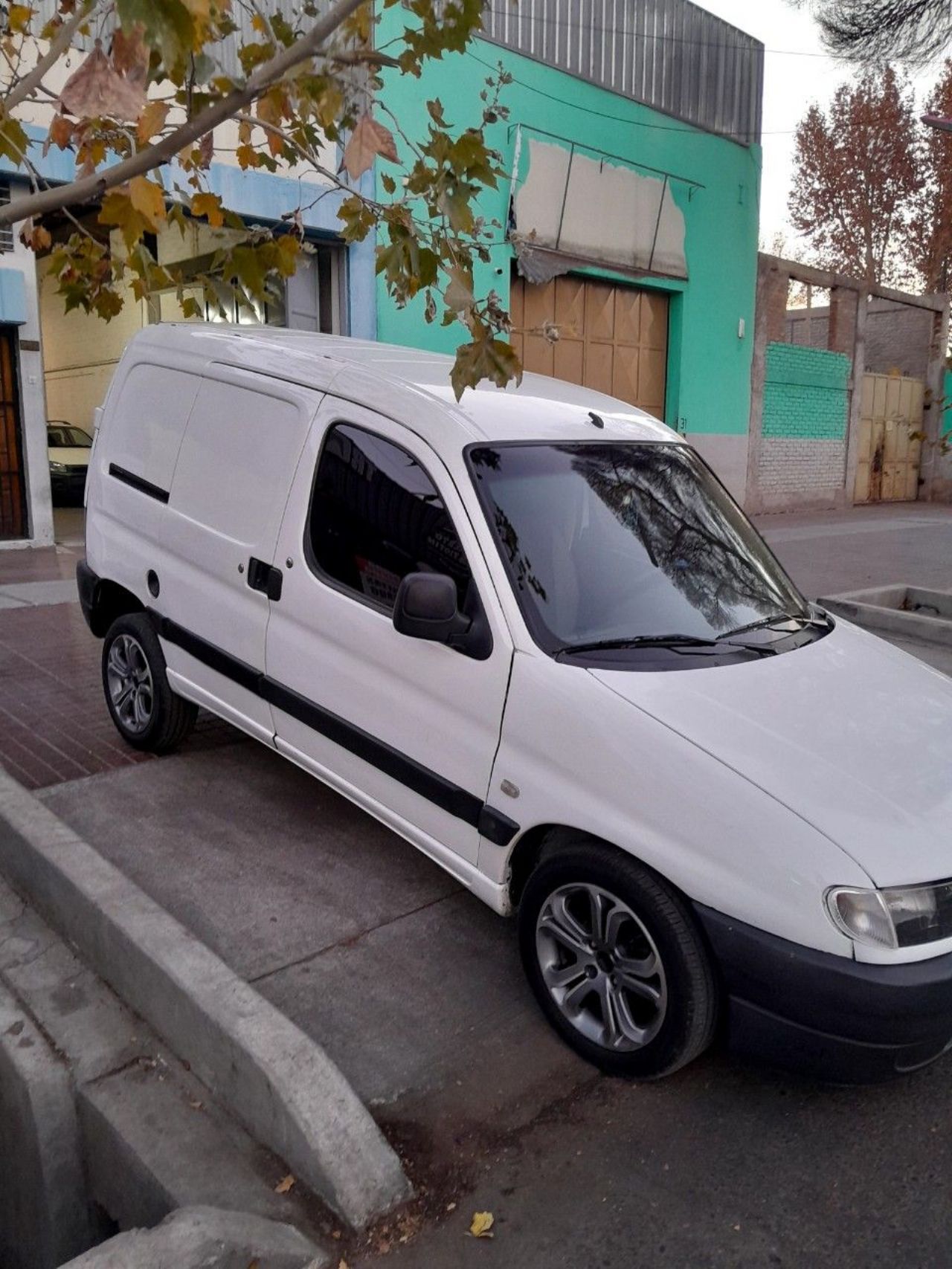 Citroen Berlingo Usada en Mendoza, deRuedas