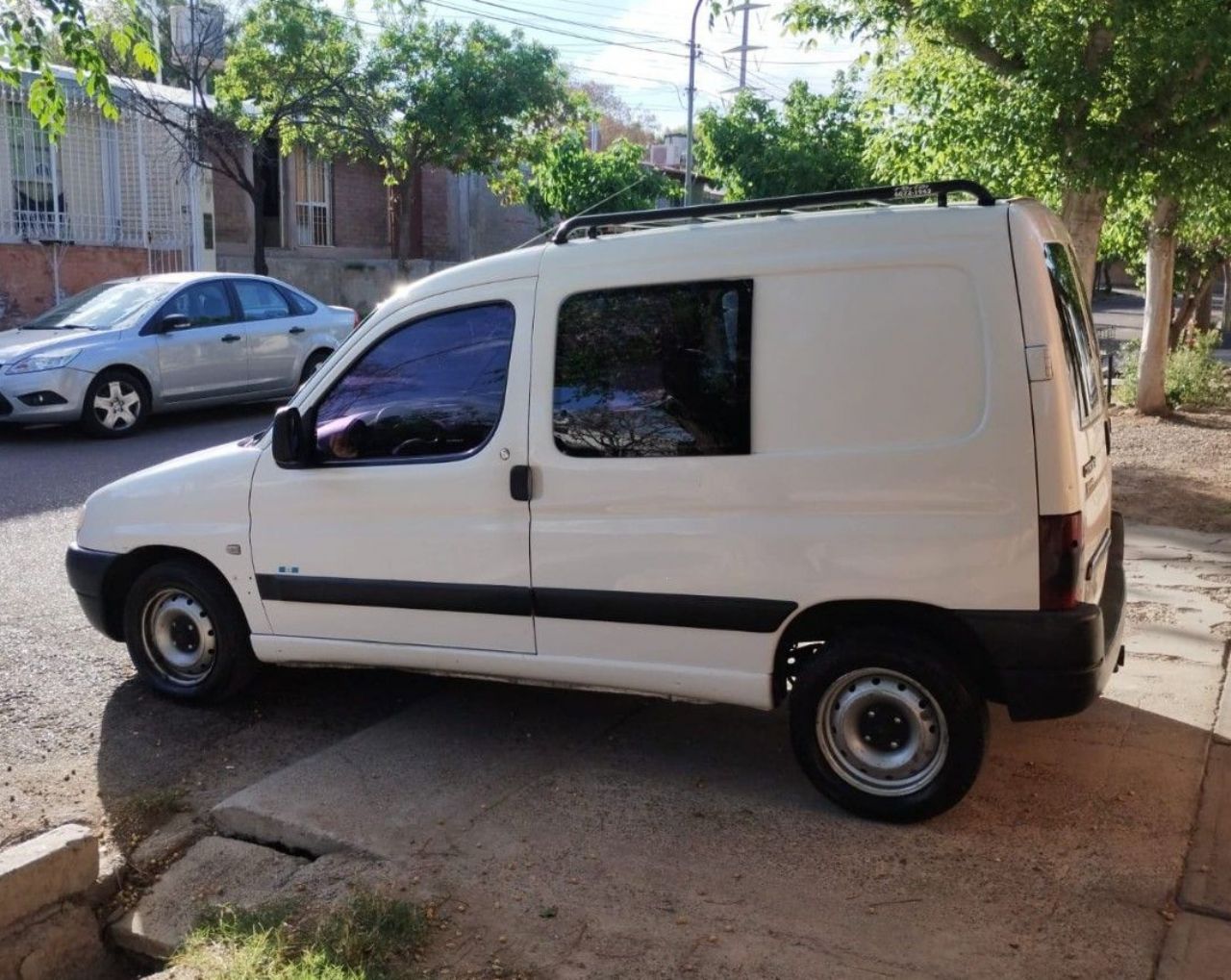 Citroen Berlingo Usada en Mendoza, deRuedas