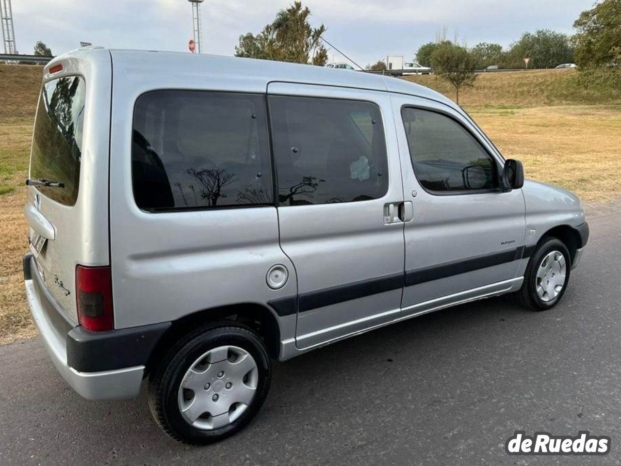 Citroen Berlingo Usada en San Juan, deRuedas