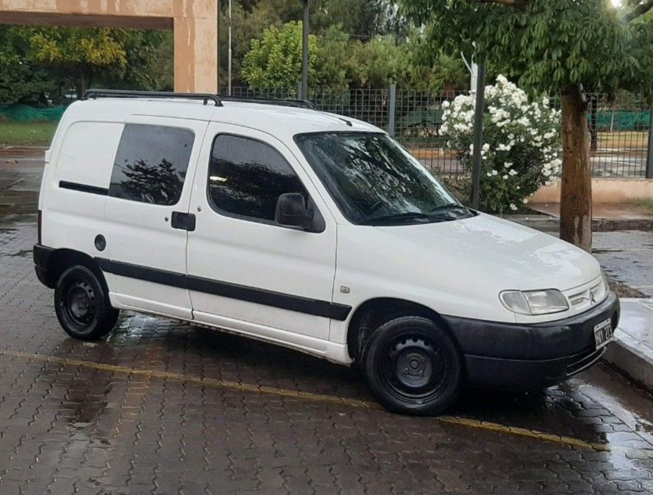 Citroen Berlingo Usada en Mendoza, deRuedas