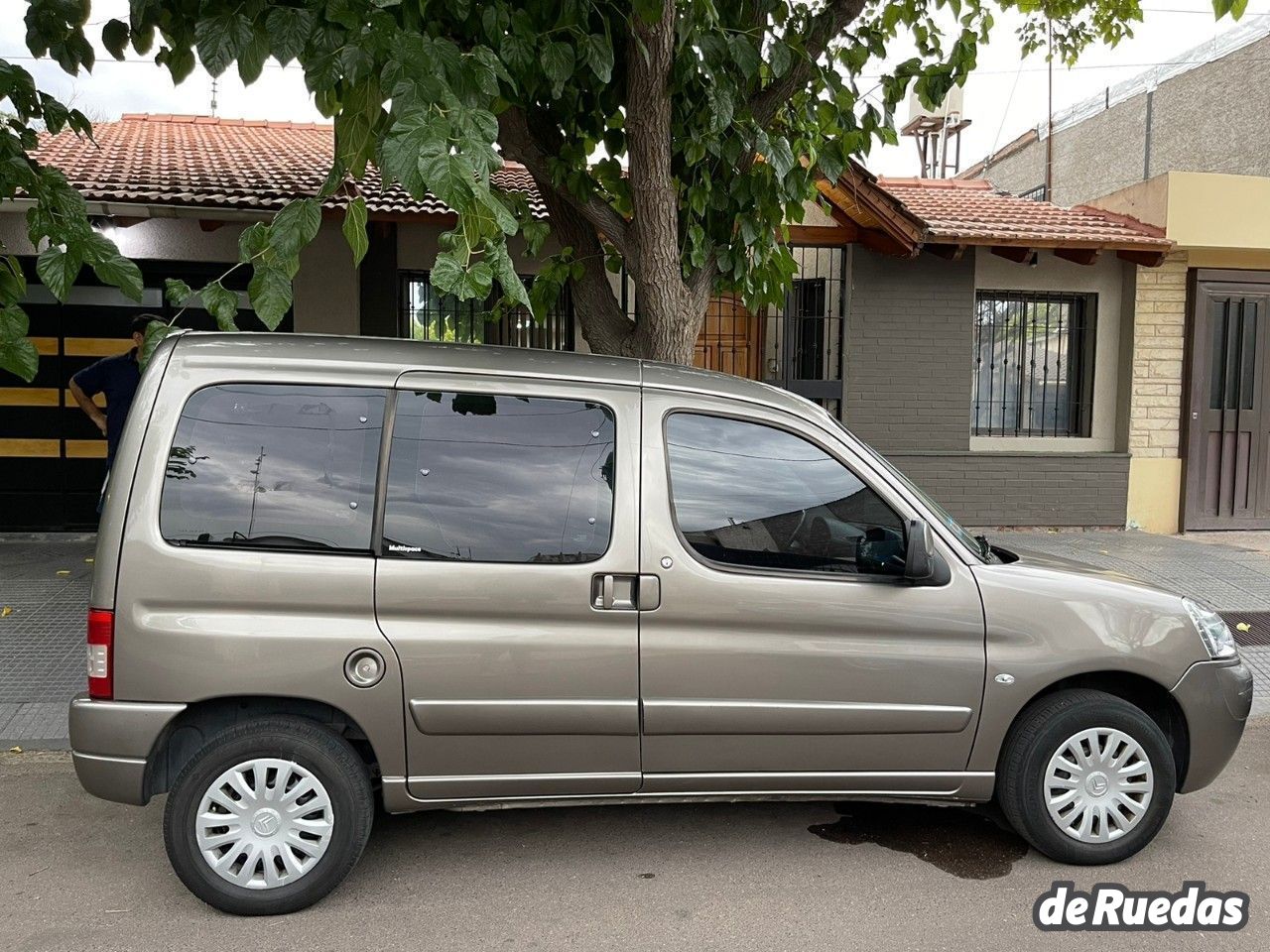 Citroen Berlingo Usada en Mendoza, deRuedas