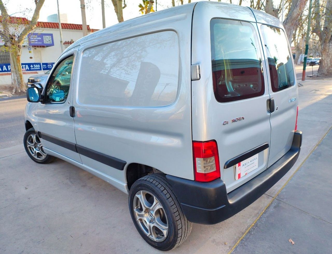 Citroen Berlingo Usada en Mendoza, deRuedas