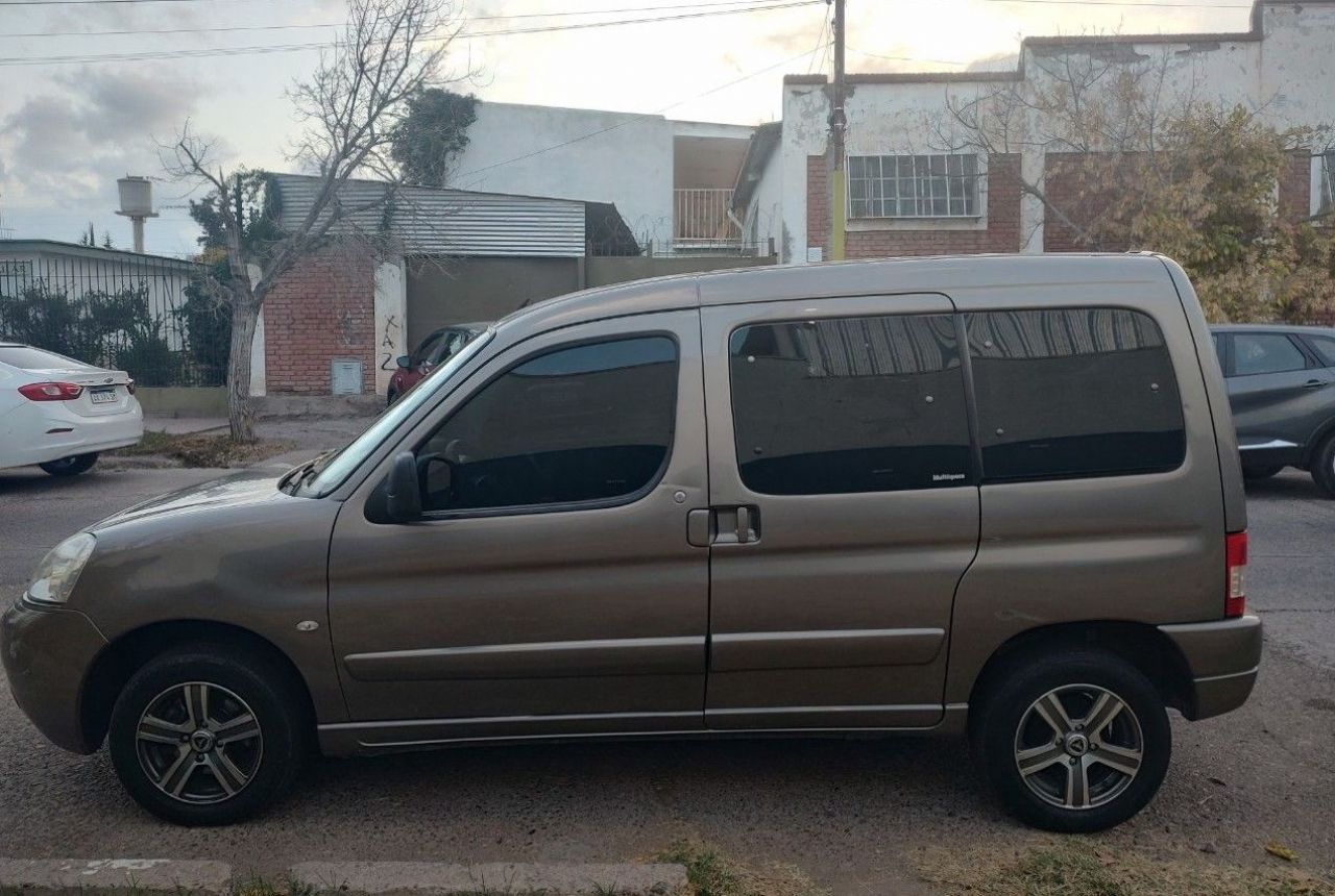 Citroen Berlingo Usada en Mendoza, deRuedas