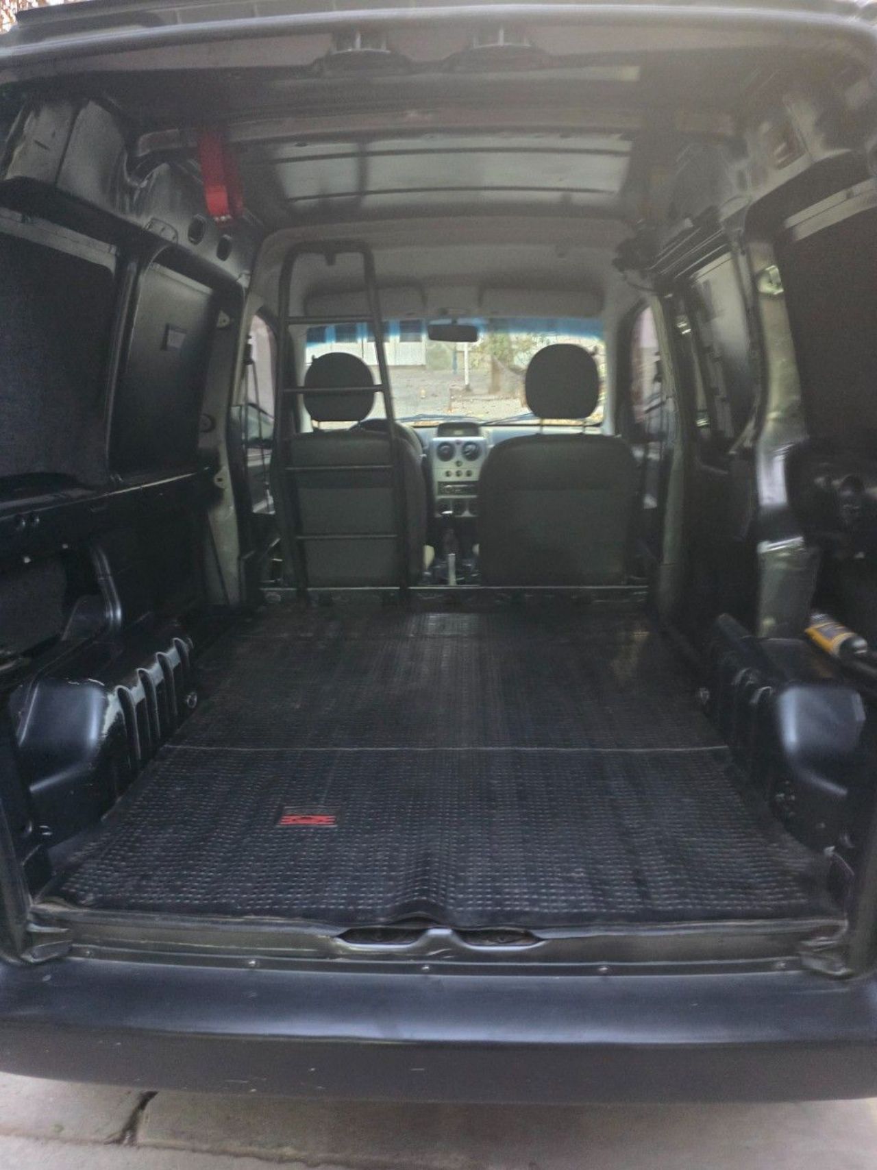 Citroen Berlingo Usada Financiado en Mendoza, deRuedas