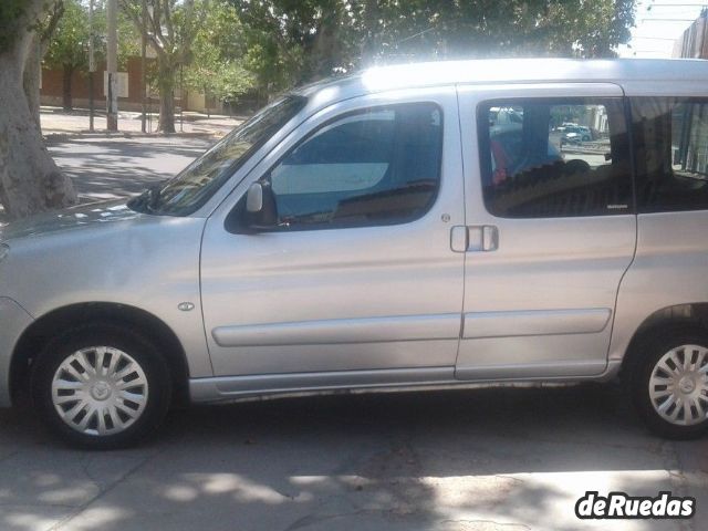 Citroen Berlingo Usada en Mendoza, deRuedas