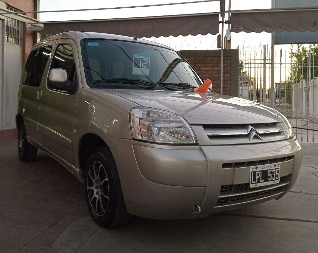 Citroen Berlingo Usada en Mendoza, deRuedas