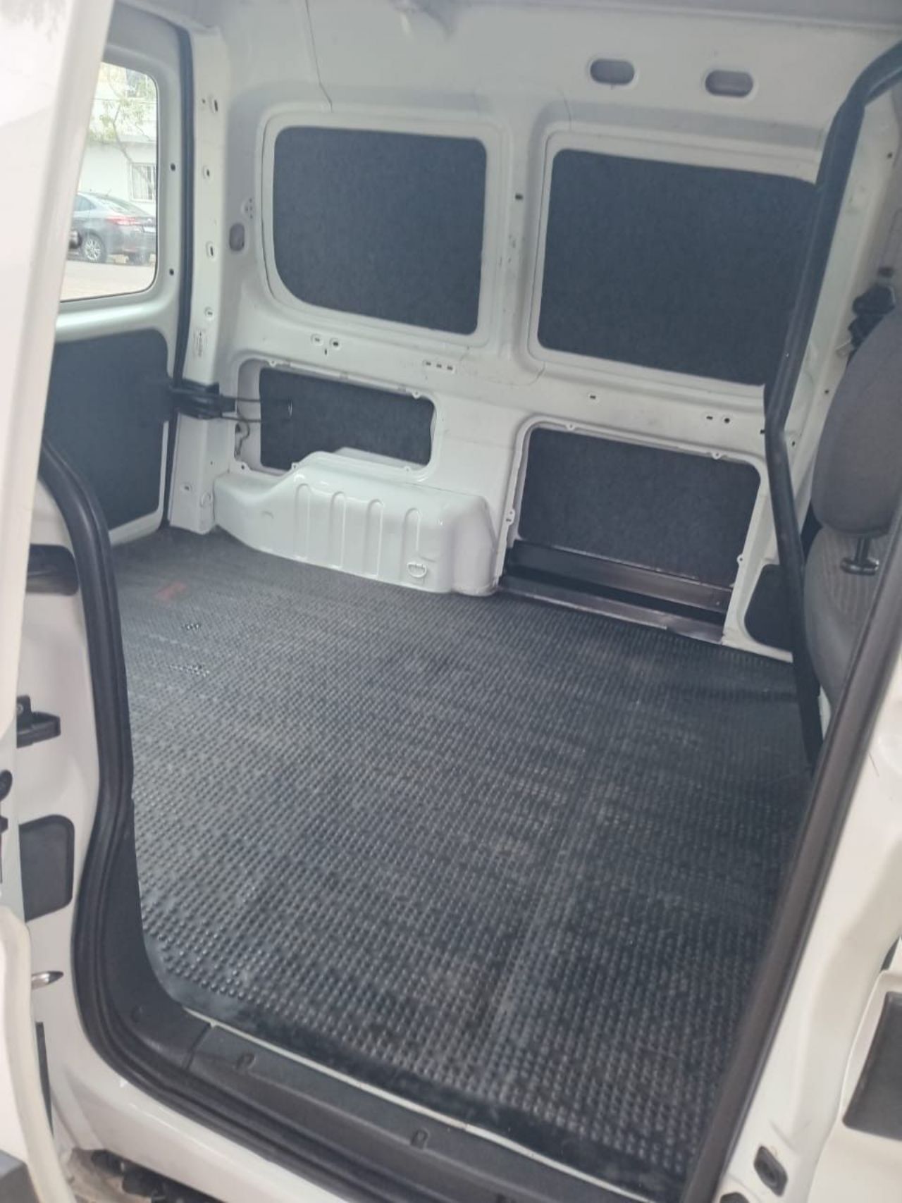 Citroen Berlingo Usada en Mendoza, deRuedas