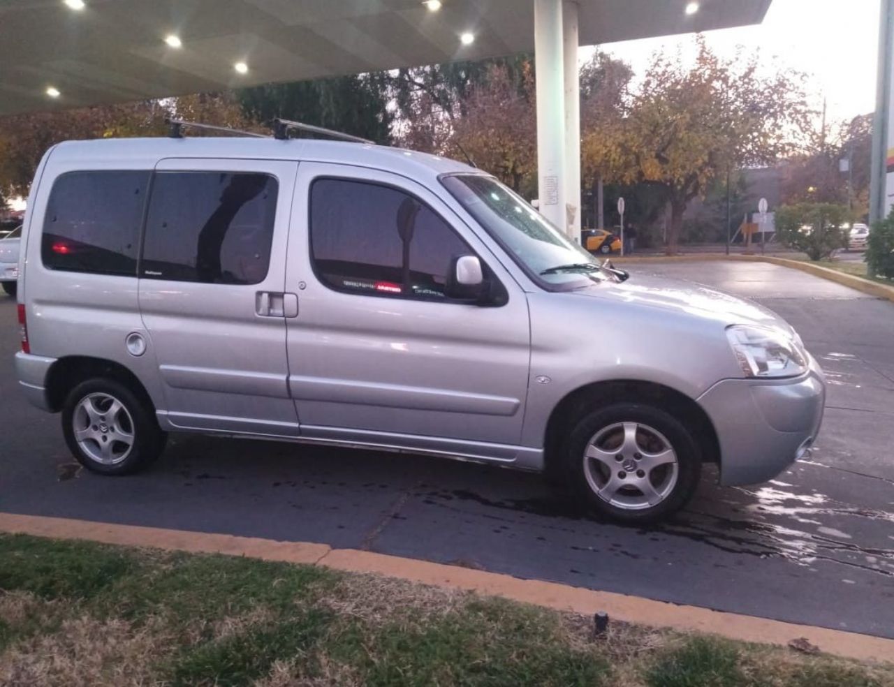 Citroen Berlingo Usada Financiado en Mendoza, deRuedas