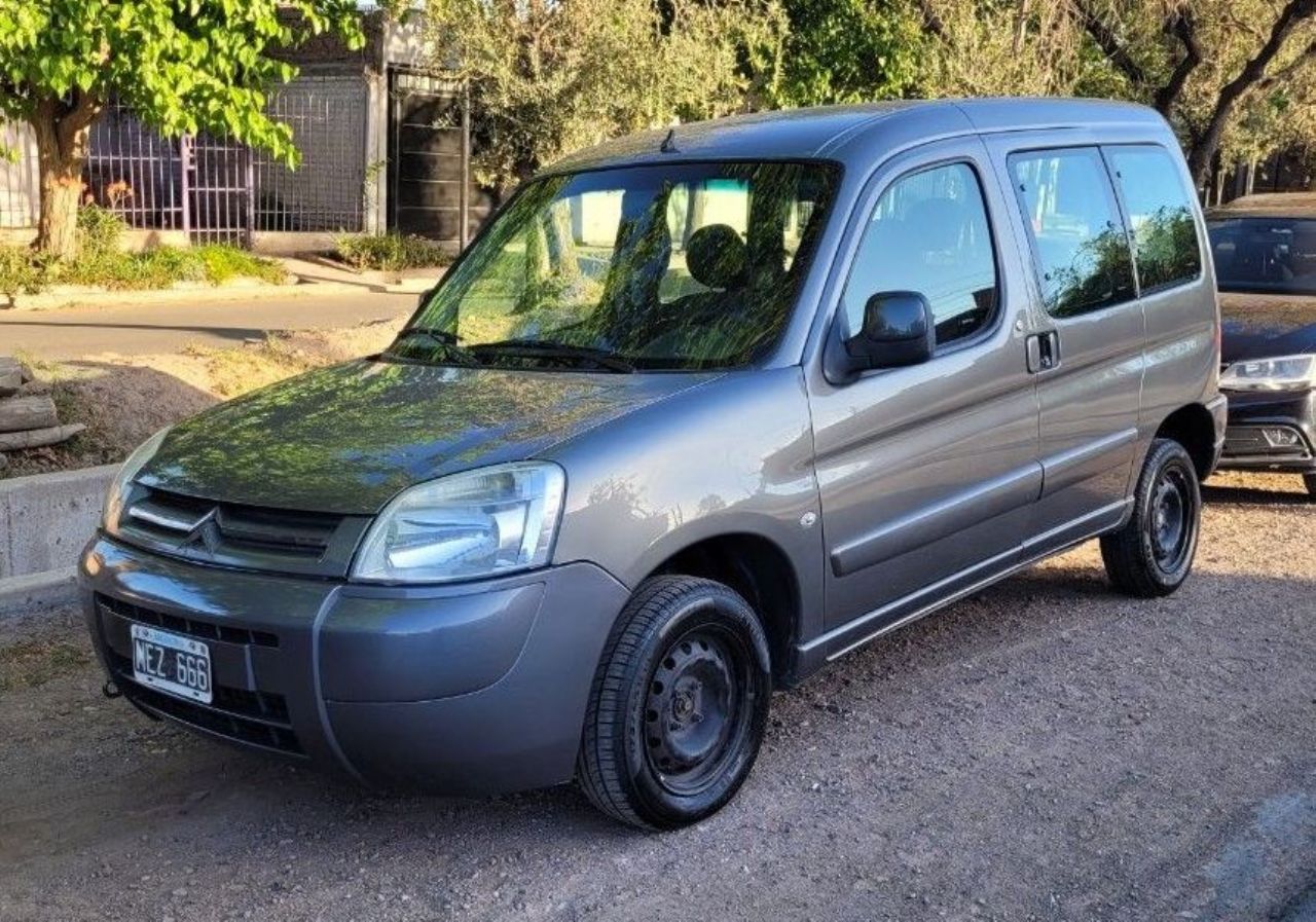 Citroen Berlingo Usada en Mendoza, deRuedas