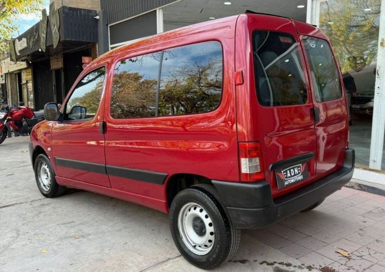 Citroen Berlingo Usada en Mendoza, deRuedas