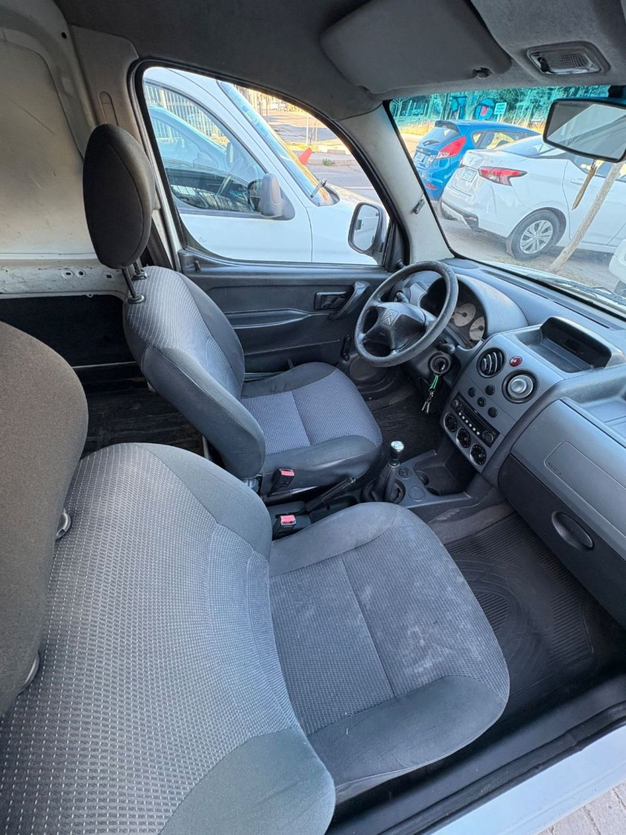 Citroen Berlingo Usada en Mendoza, deRuedas