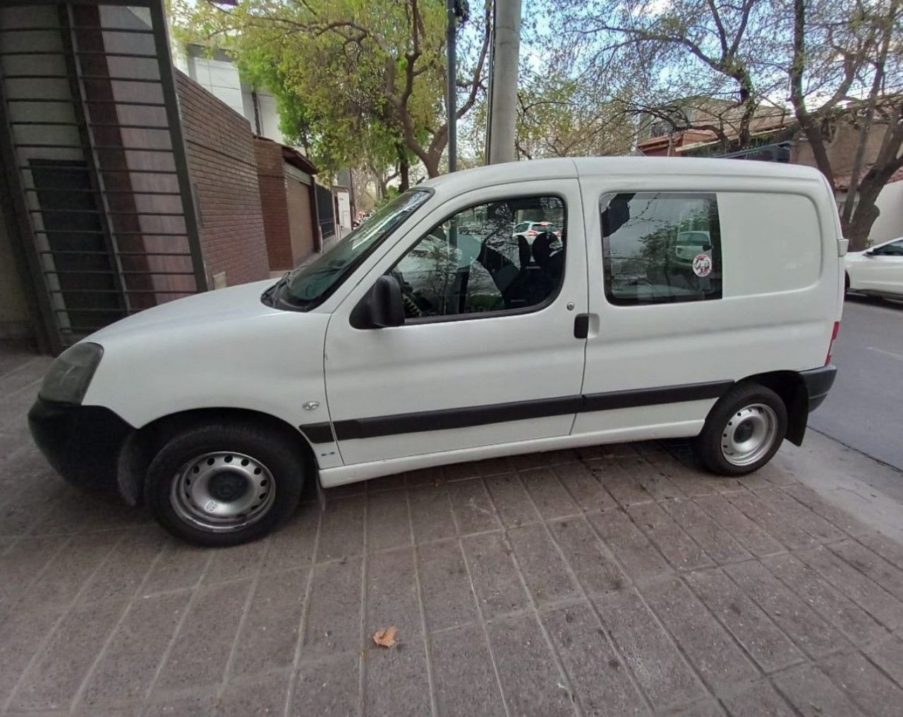 Citroen Berlingo Usada en Mendoza, deRuedas