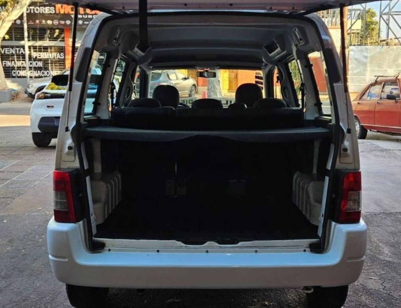 Citroen Berlingo Usada en Mendoza, deRuedas