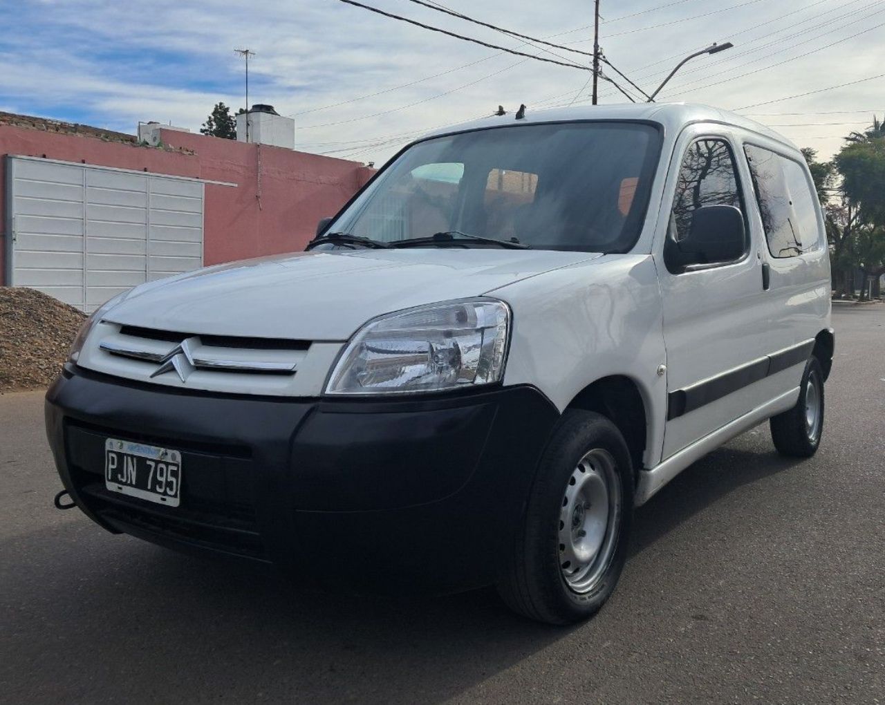 Citroen Berlingo Usada Financiado en Mendoza, deRuedas